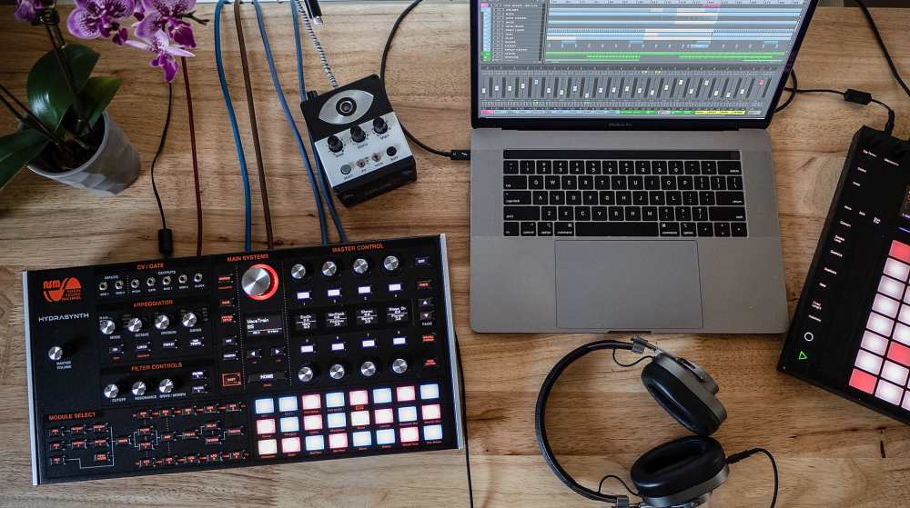 Ashun Sound Machines Hydrasynth Desktop