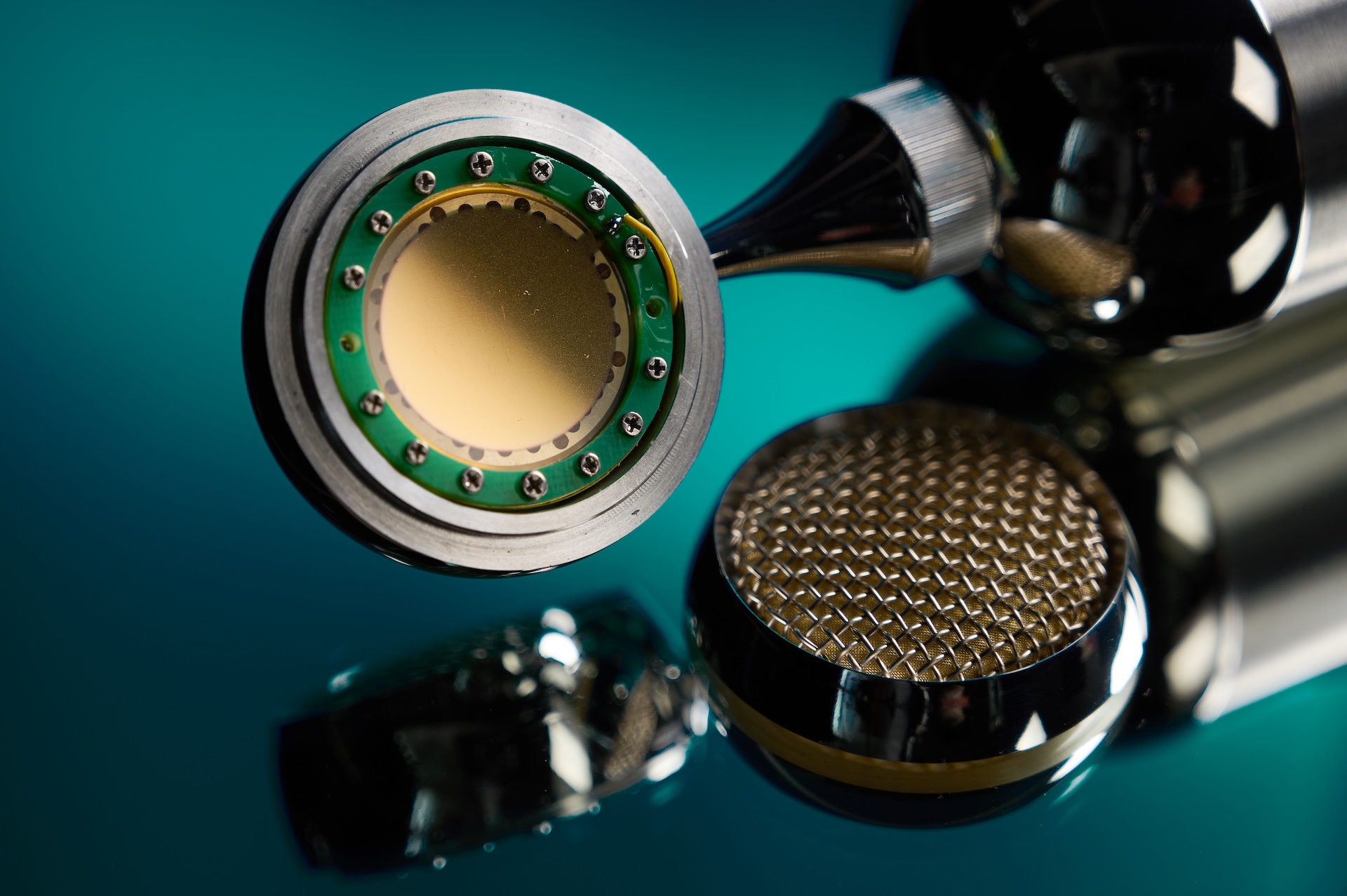 Soyuz Microphones Silver 17