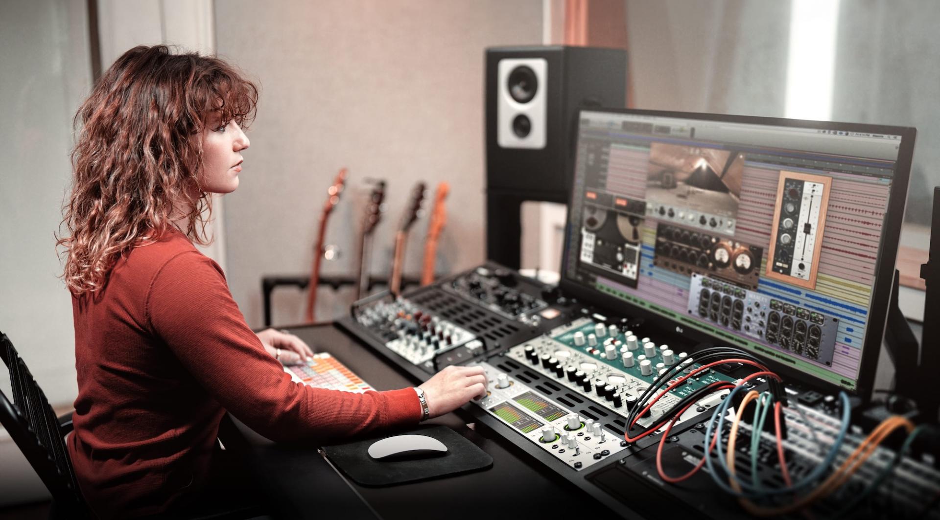 Universal Audio Apollo x8p Gen 2 Essentials+ Edition