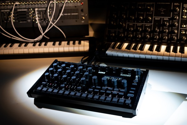 KORG drumlogue
