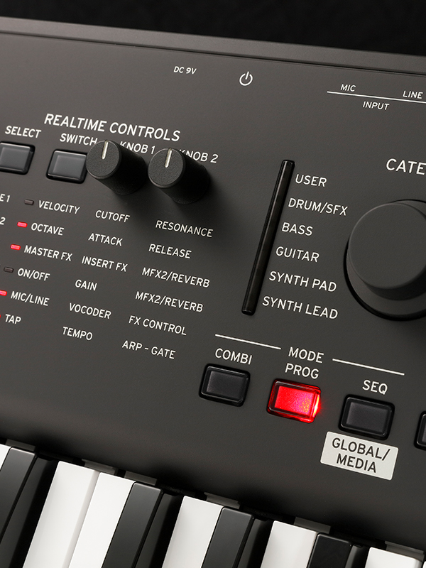 KORG KROSS 2 88 (Super Matte Black)