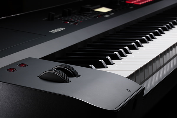 KORG KROSS 2 88 (Super Matte Black)