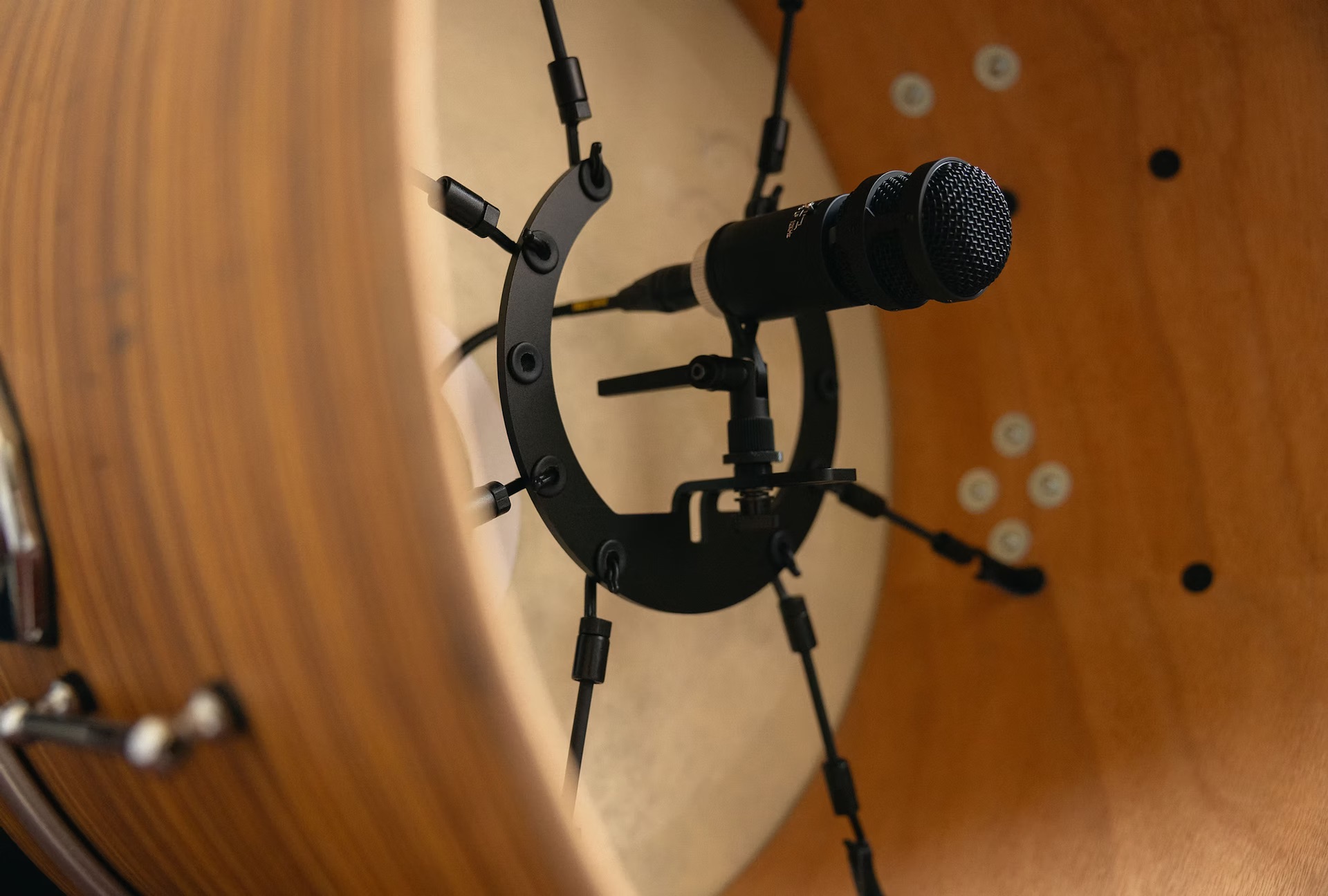 Lauten Audio LS-608 Kick Mic