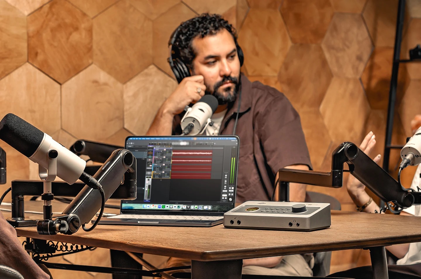 Universal Audio Volt 2 Max