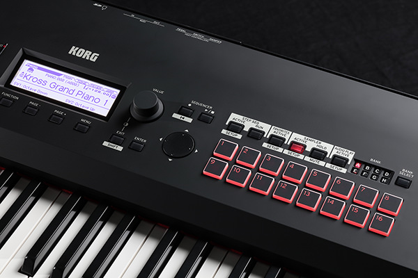 KORG KROSS 2 88 (Super Matte Black)