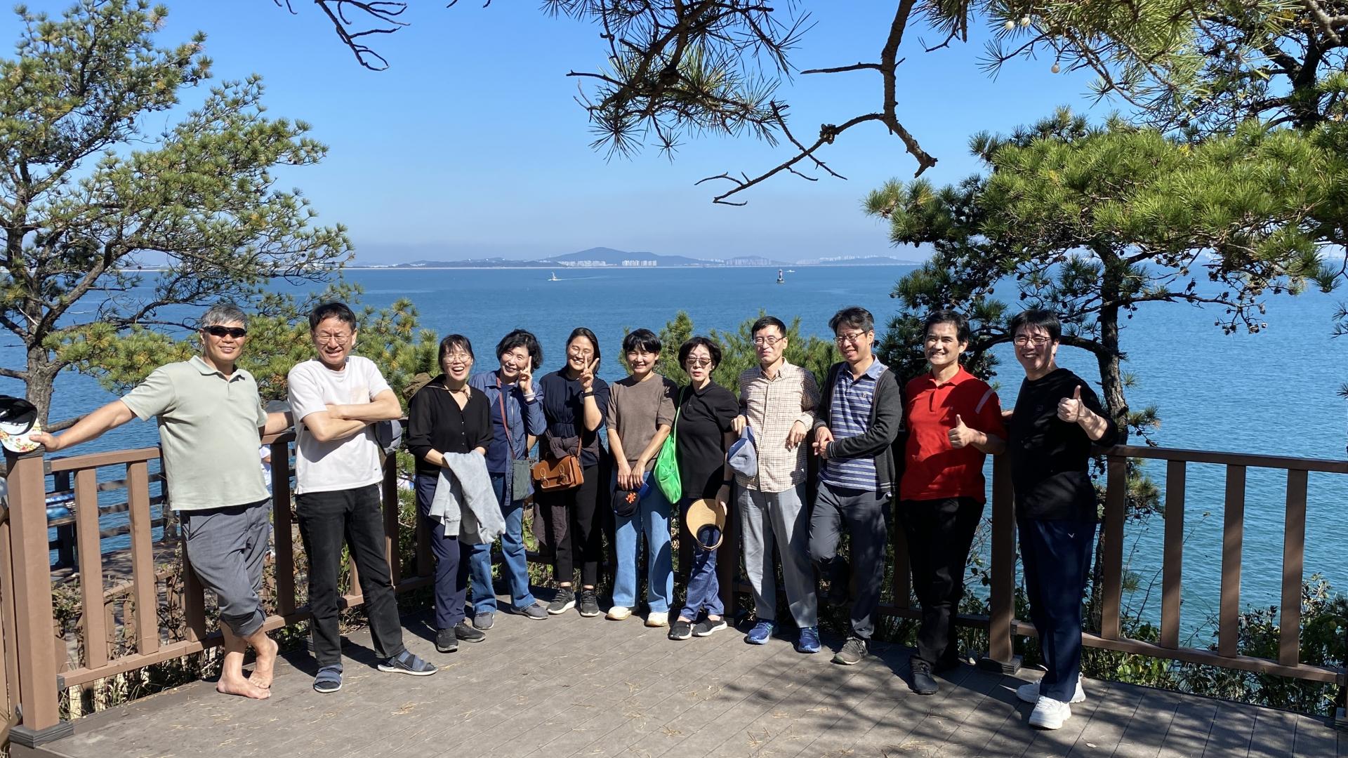 ae32532a6773d.jpg