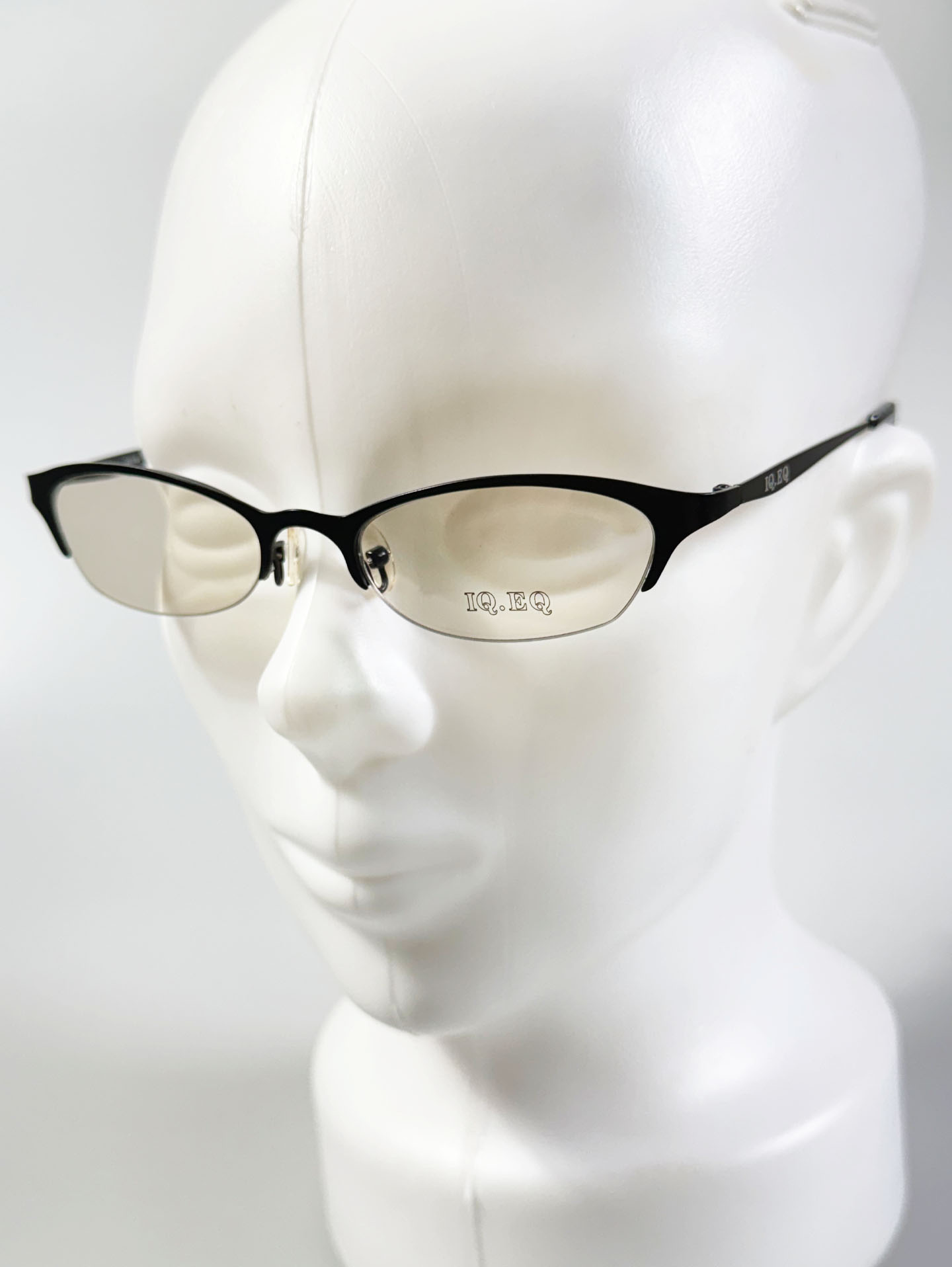 IQ.EQ Black Semi-Cat Eye Half-Rim Metal Frame Glasses