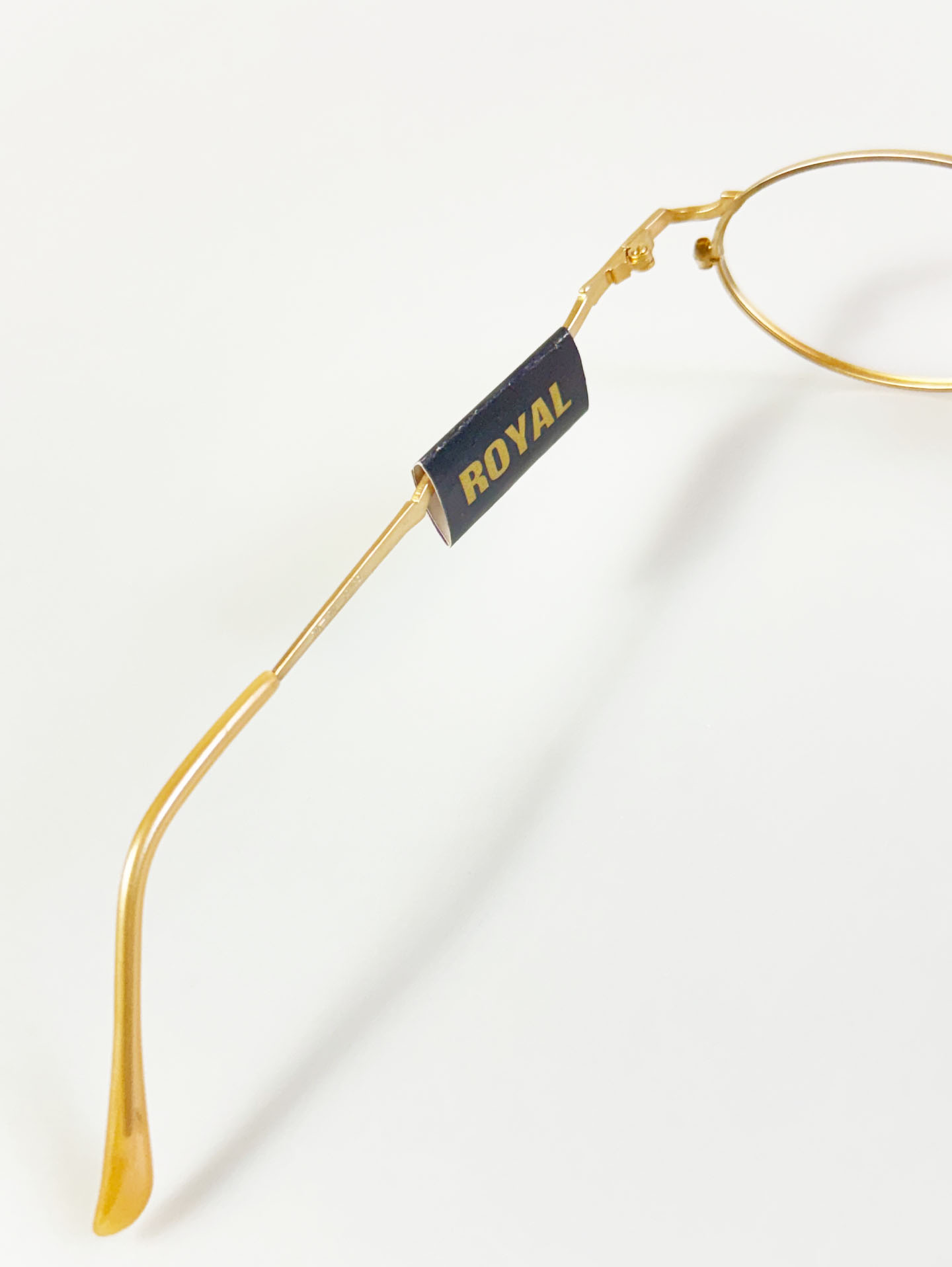 90’s ROYAL Gold Slim Oval Metal Glasses