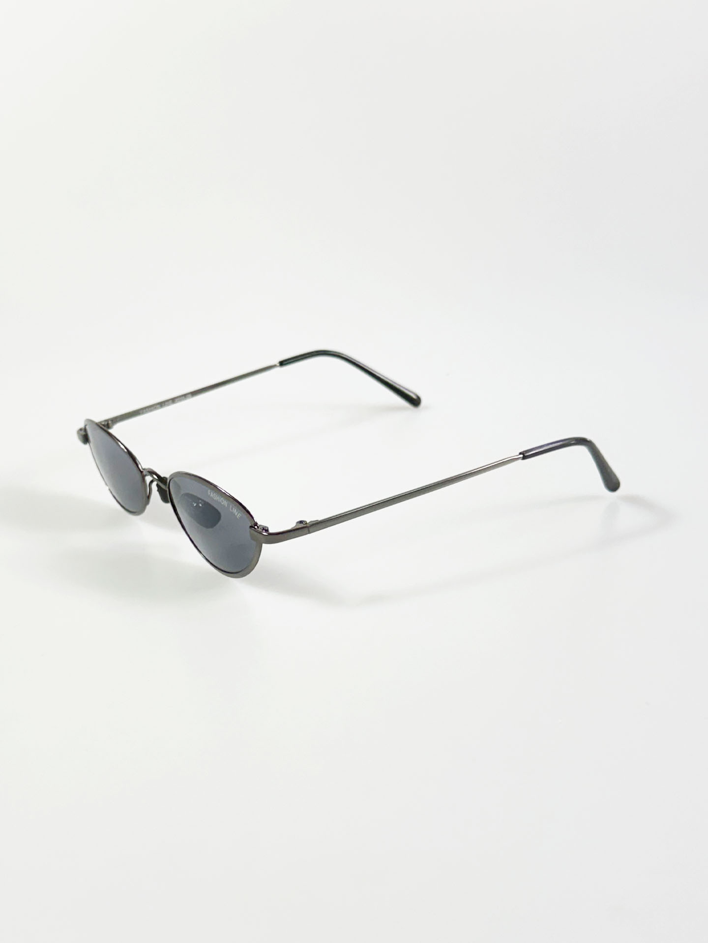 90's FASHION LINE Gunmetal Slim Oval Sunglasses