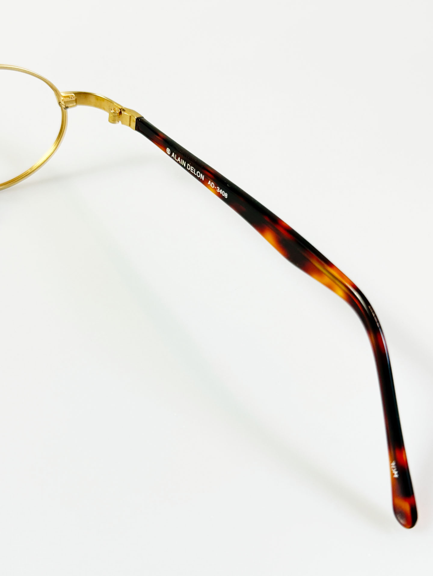 90's ALAIN DELON Gold Slim Oval Metal Frame Glasses