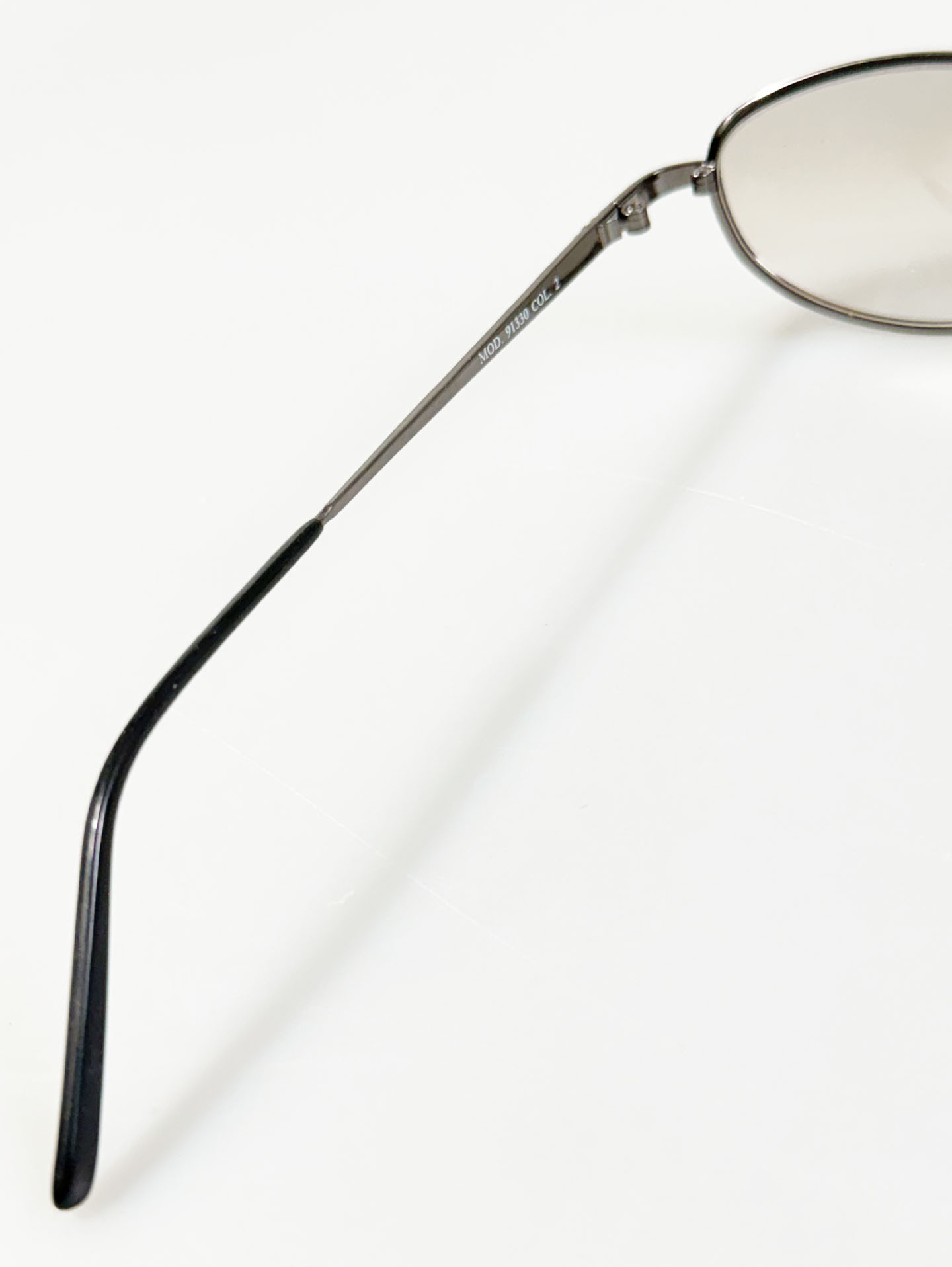 SILVIO VALENCIA Dark Silver Slim Oval Metal Frame Tint Sunglasses