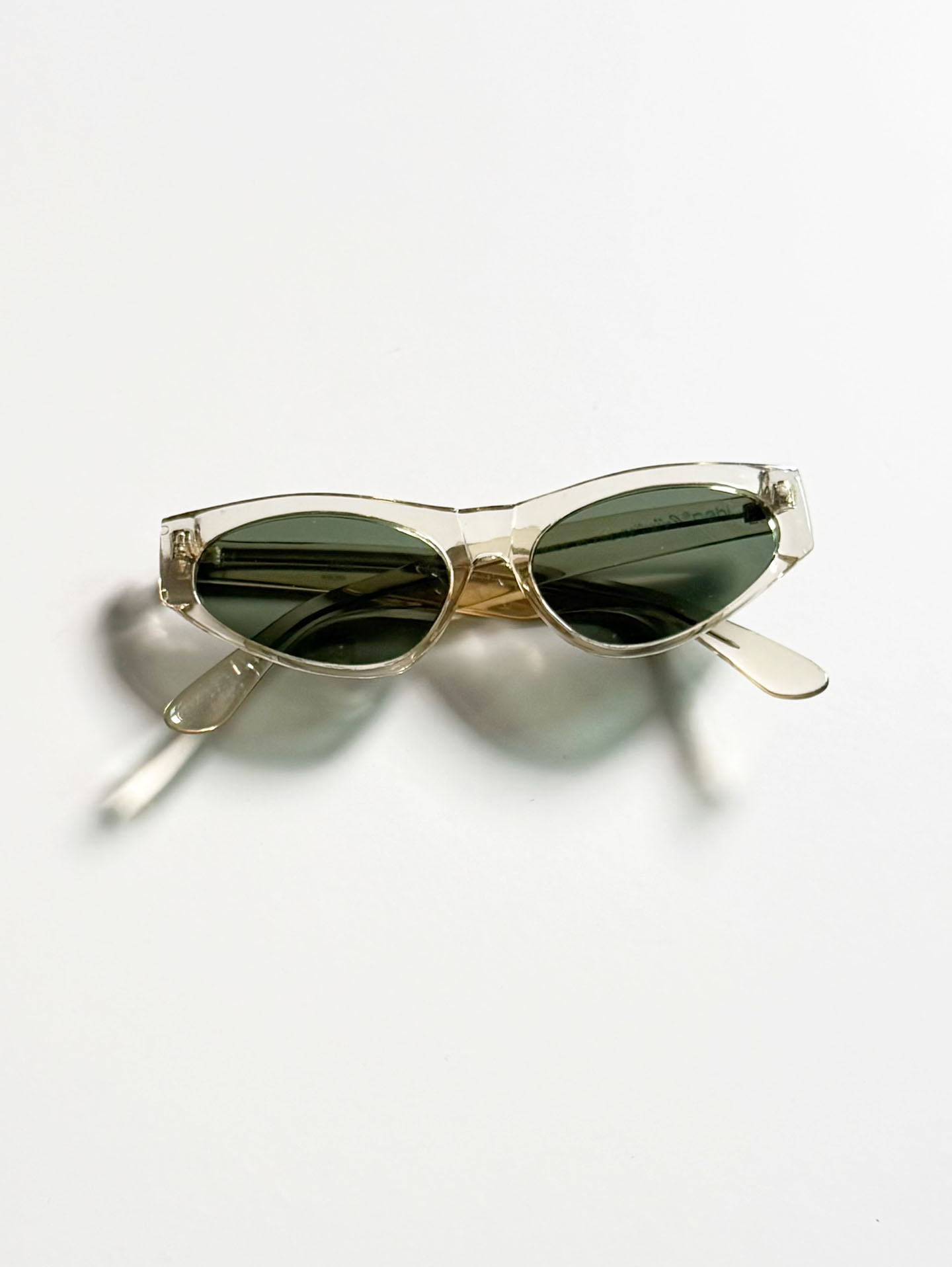 90's IDEA COLLECTION Clear Acetate Cat-Eye Sunglasses