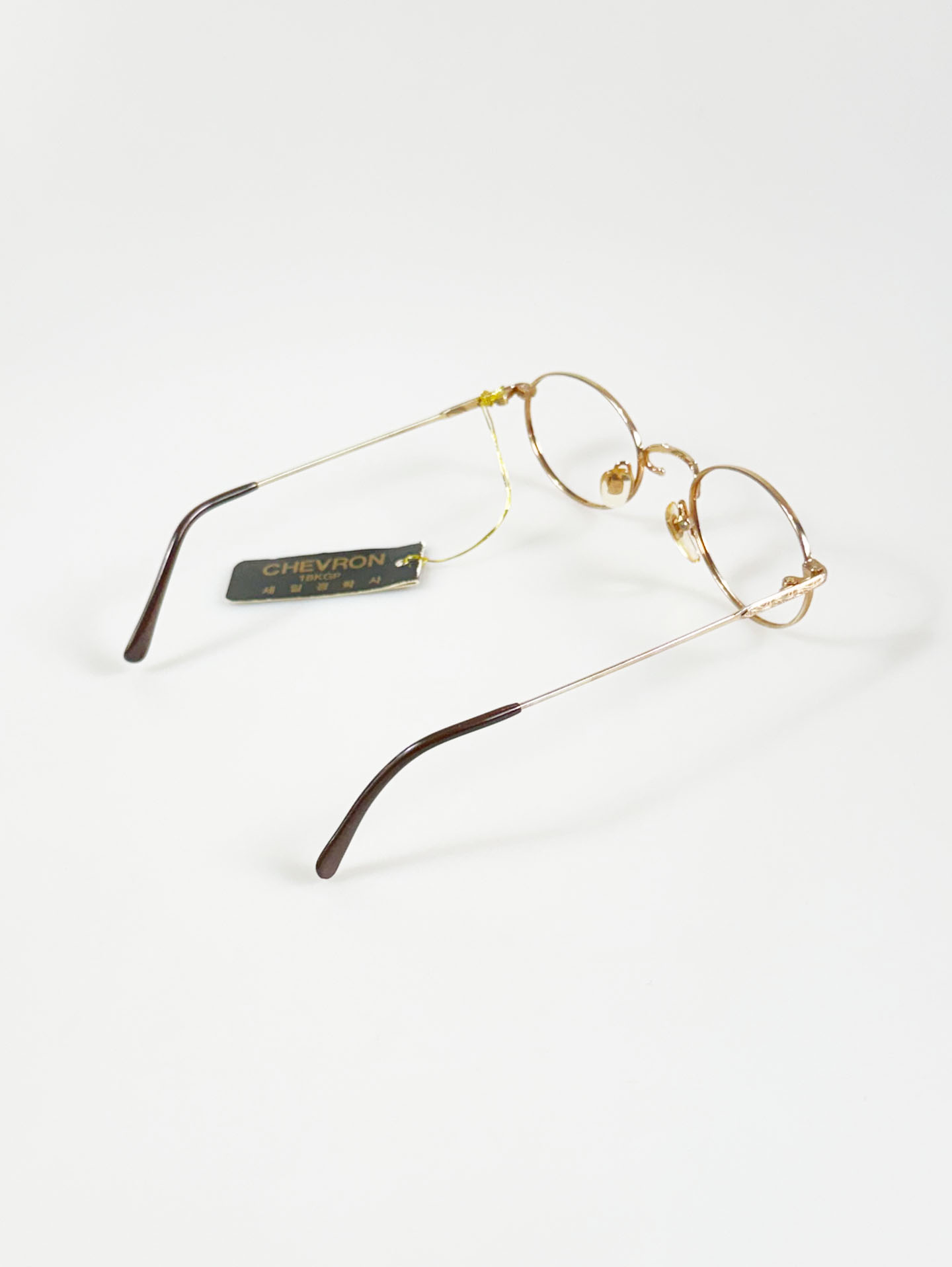 90's CHEVRON Gold Slim Oval Metal Frame Glasses