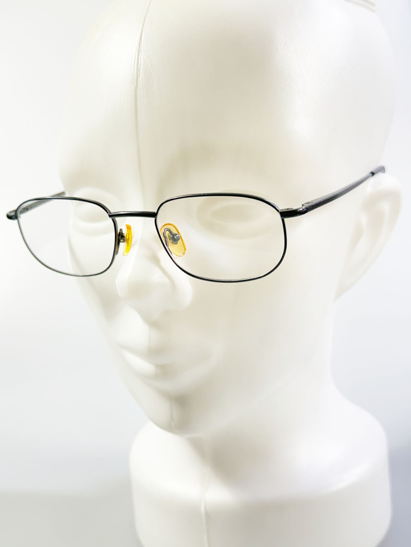 90's KALEIDO Charcoal Slim Oval Metal Glasses