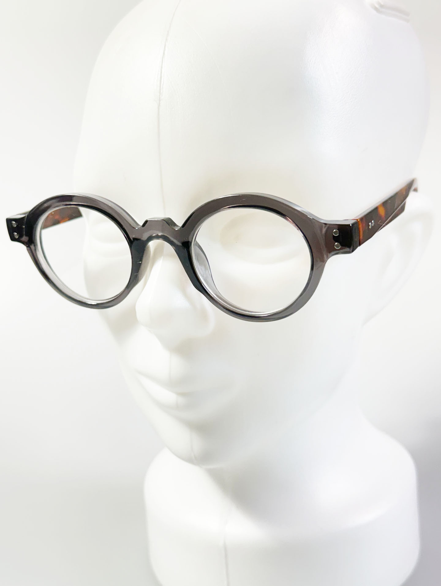 Smoke Gray Classic Bold Round Frame Glasses