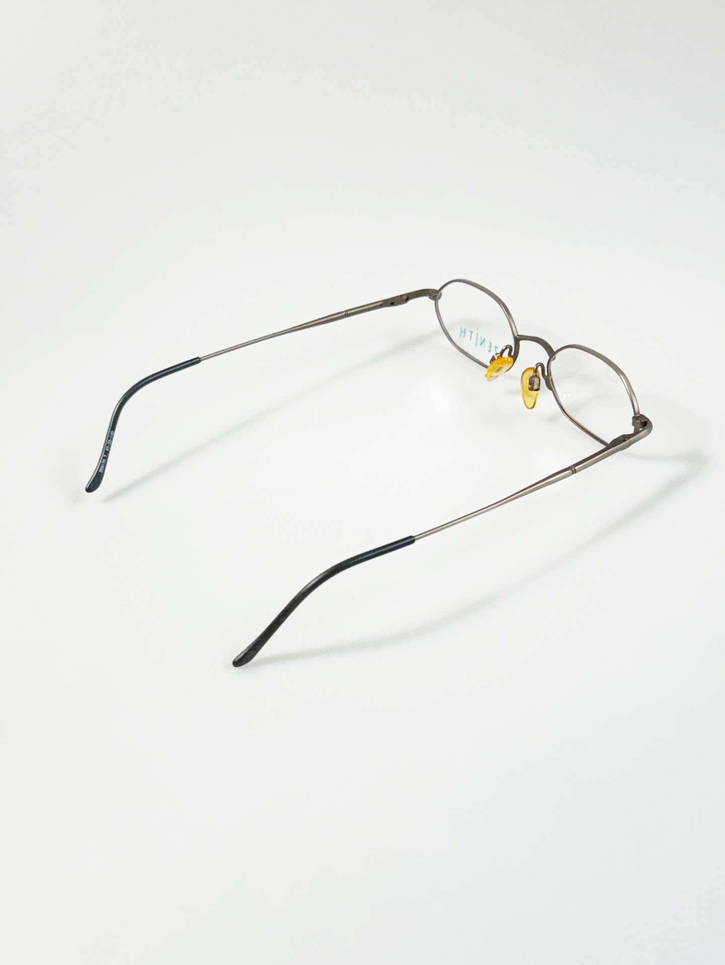 ZENITH Matte Silver Gray Slim Oval Metal Frame Glasses