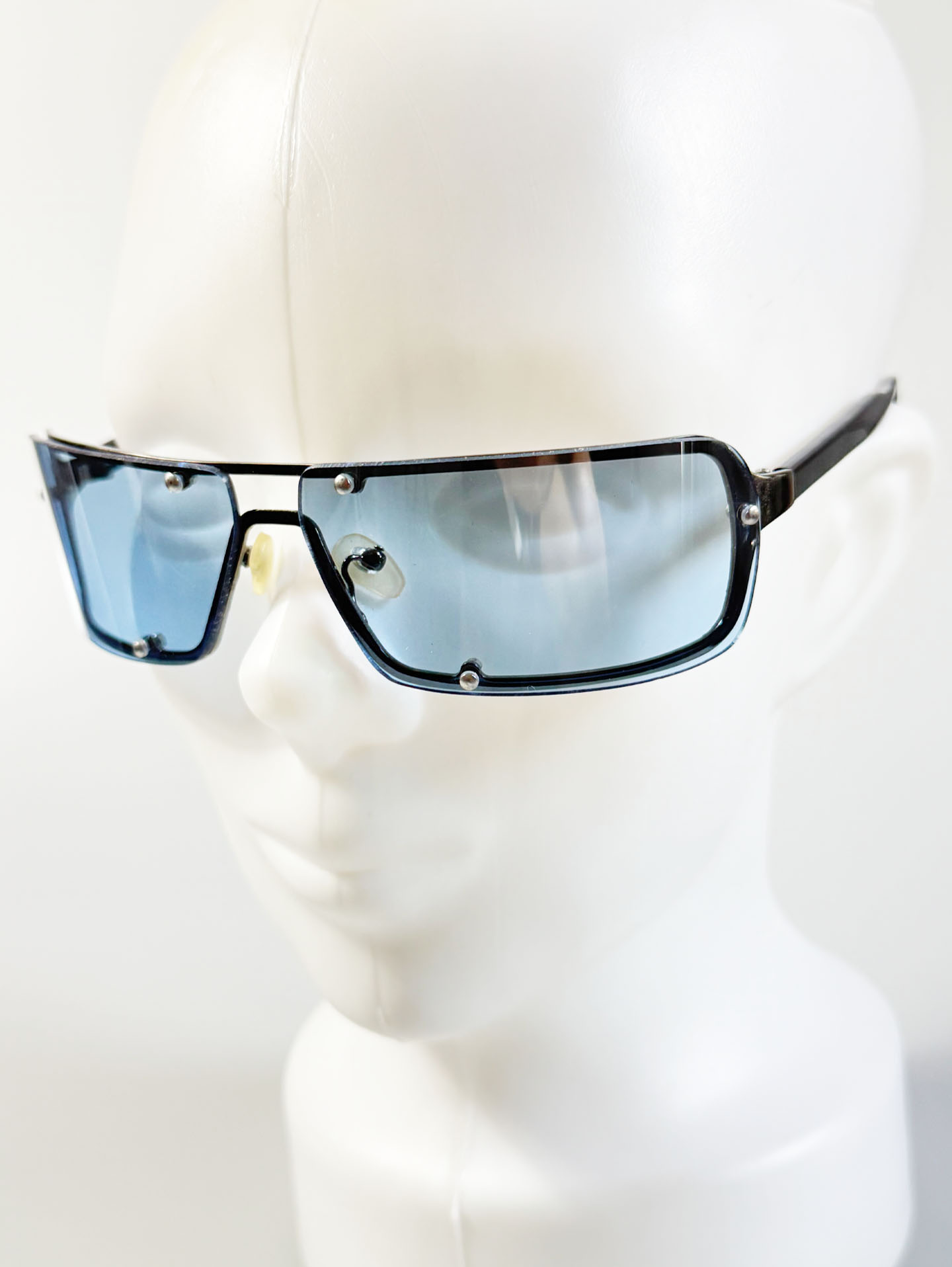 Rimless Shield Square Metal Tint Sunglasses