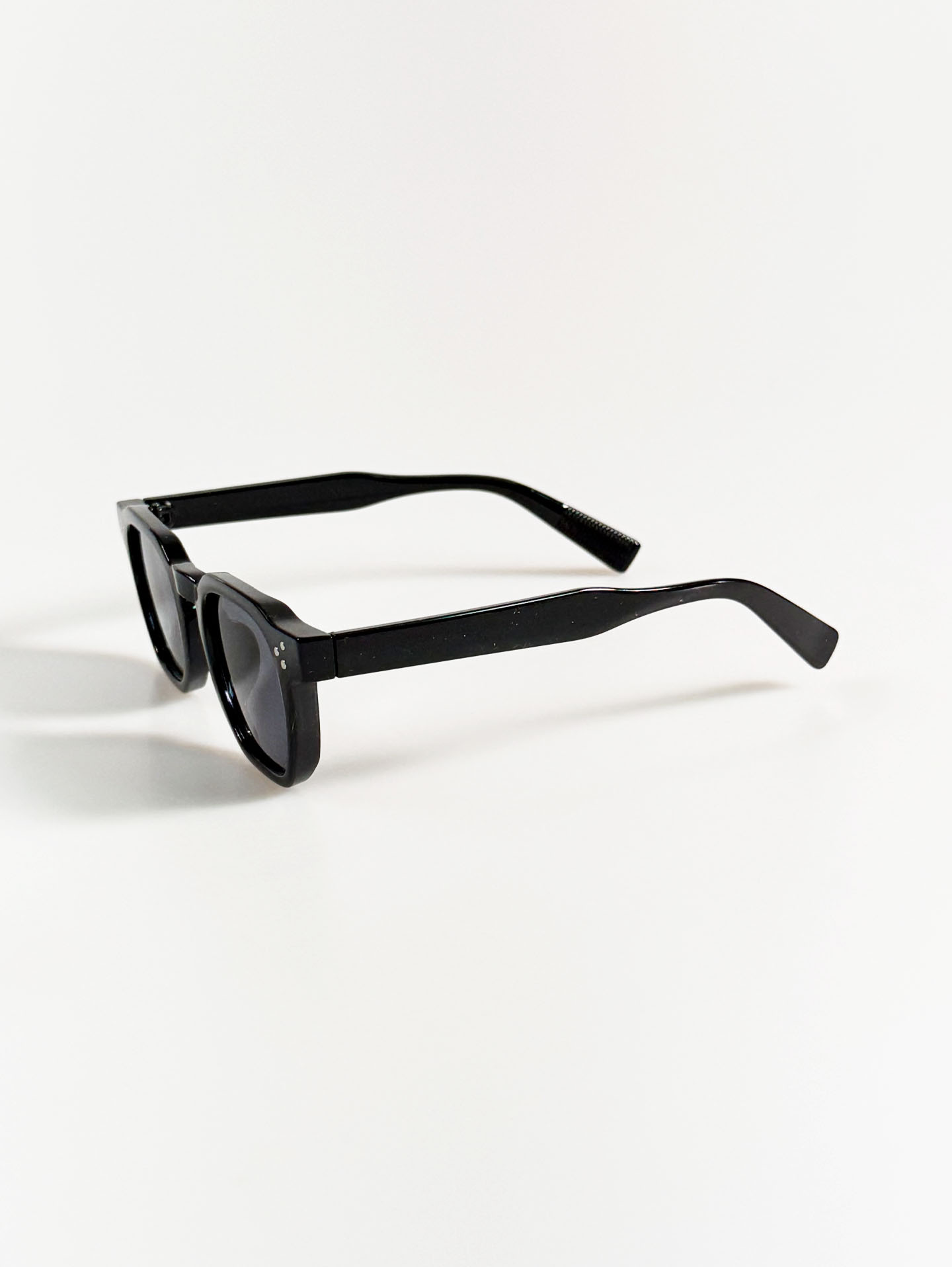 Black Bold Square Frame Sunglasses