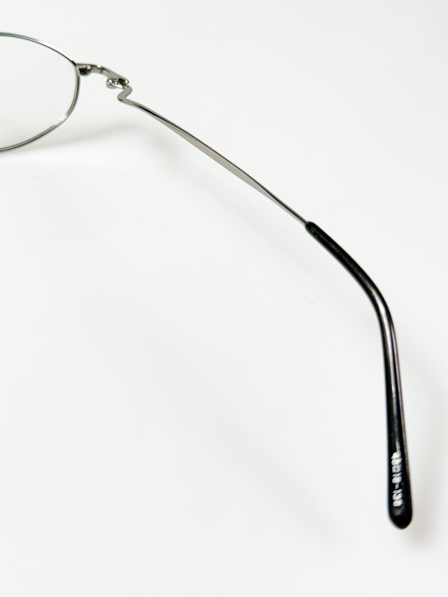 90's HAPPY OPTICAL Silver Slim Oval Metal Frame Glasses