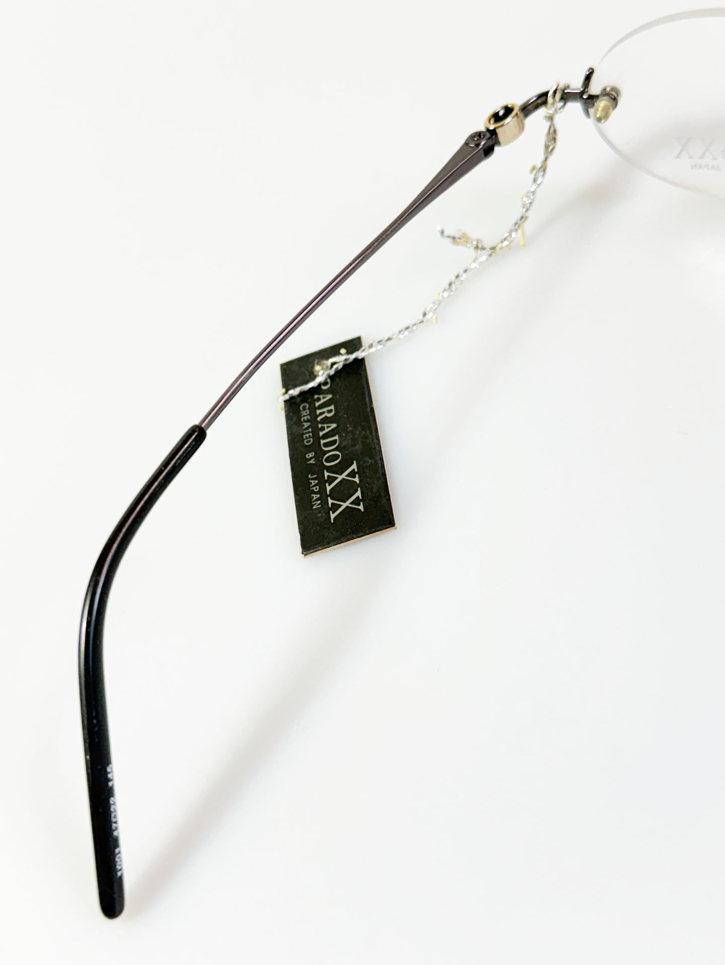PARADOXX Rimless Oval Titanium Frame Glasses