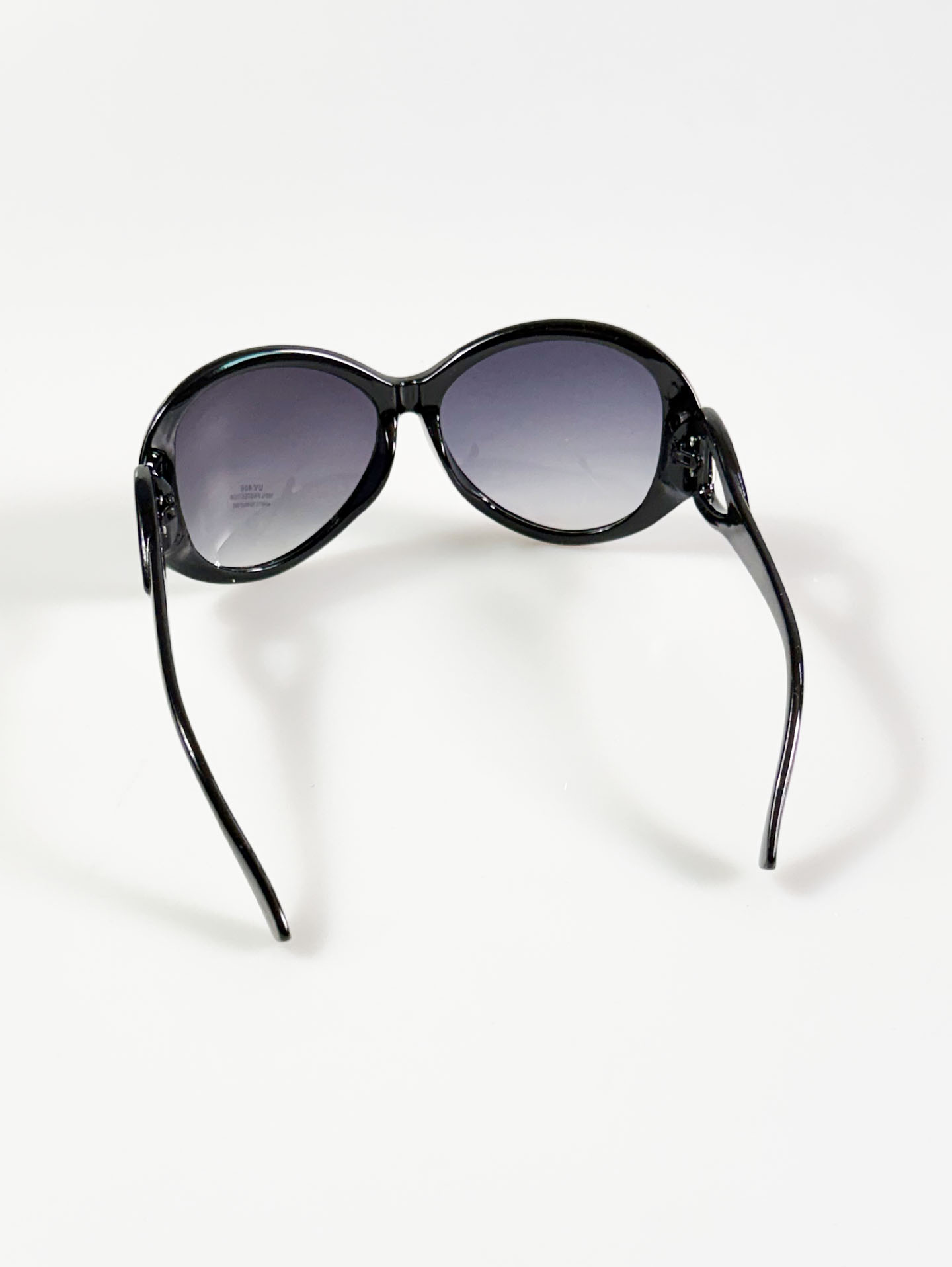 Black Oversized Bold Oval Sunglasses