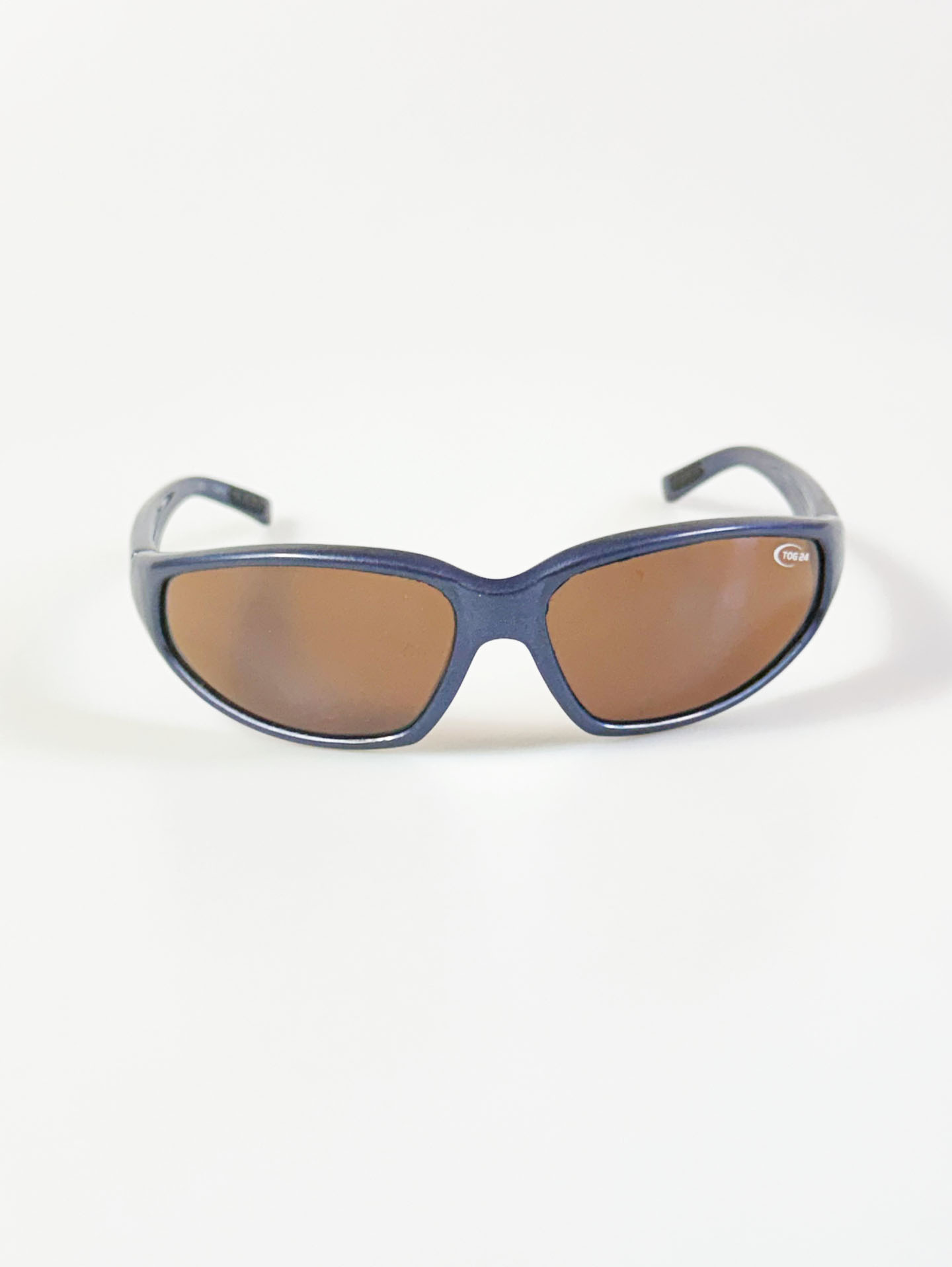 90’s TOG24 Wraparound Sporty Frame Tinted Sunglasses