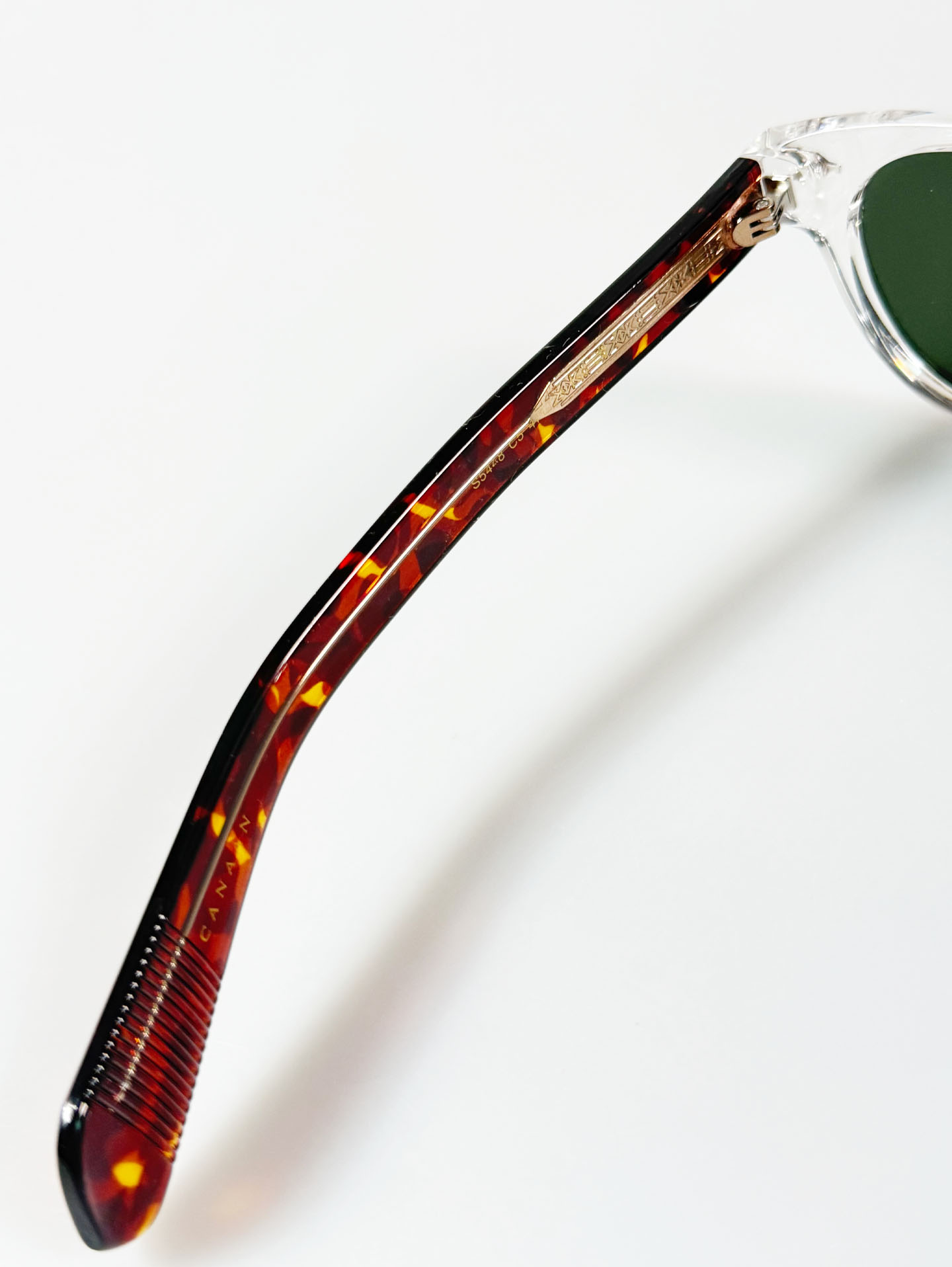 CANAAN Clear Bold Round Frame Sunglasses