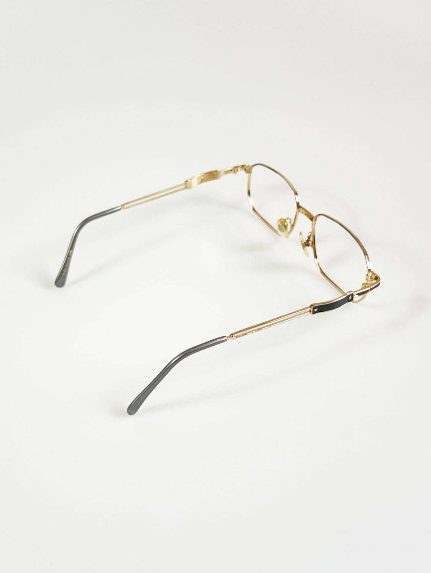 90's Retro Gold Slim Square Metal Glasses