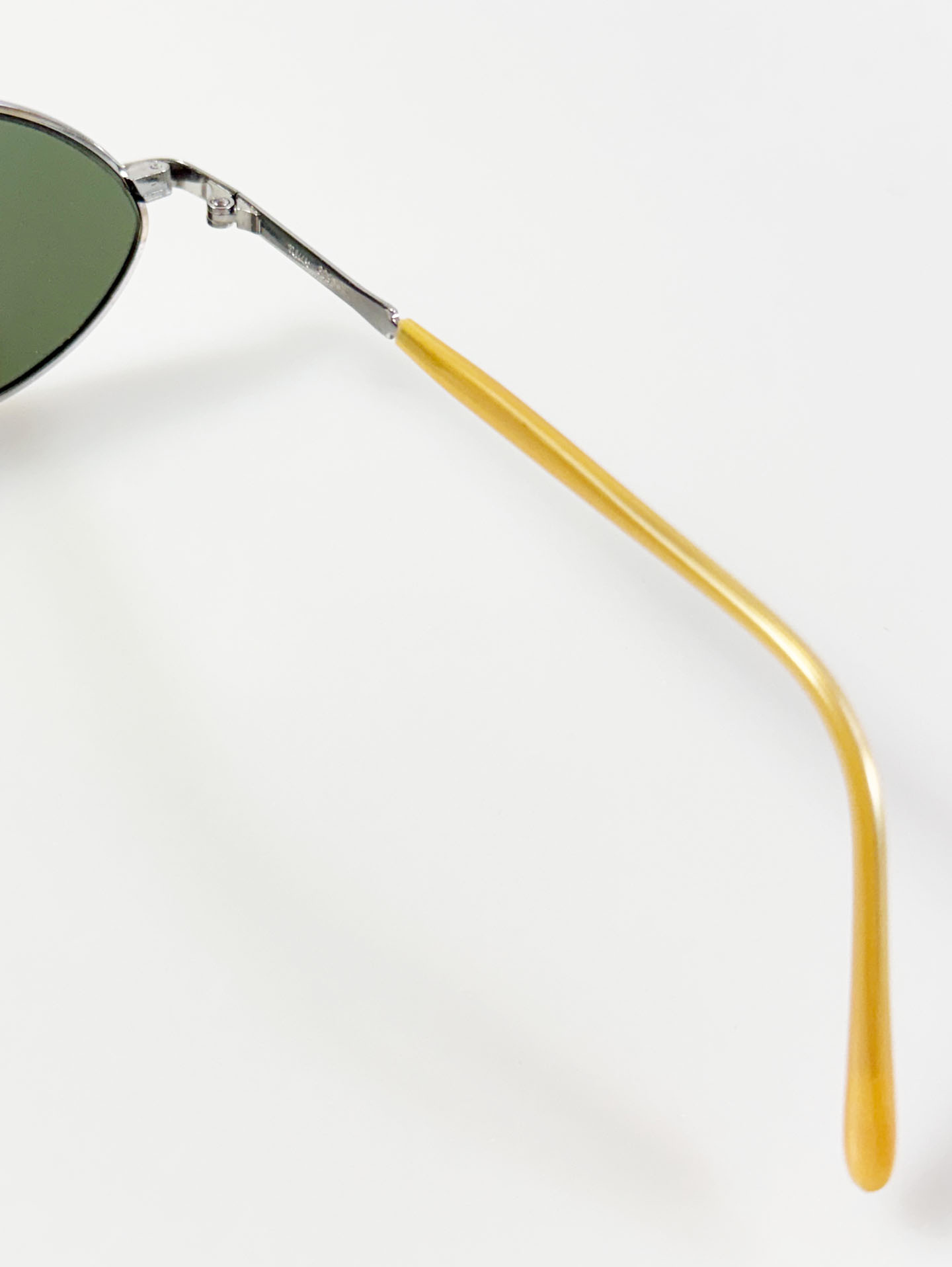 90's NELLY Silver Slim Oval Metal Frame Sunglasses