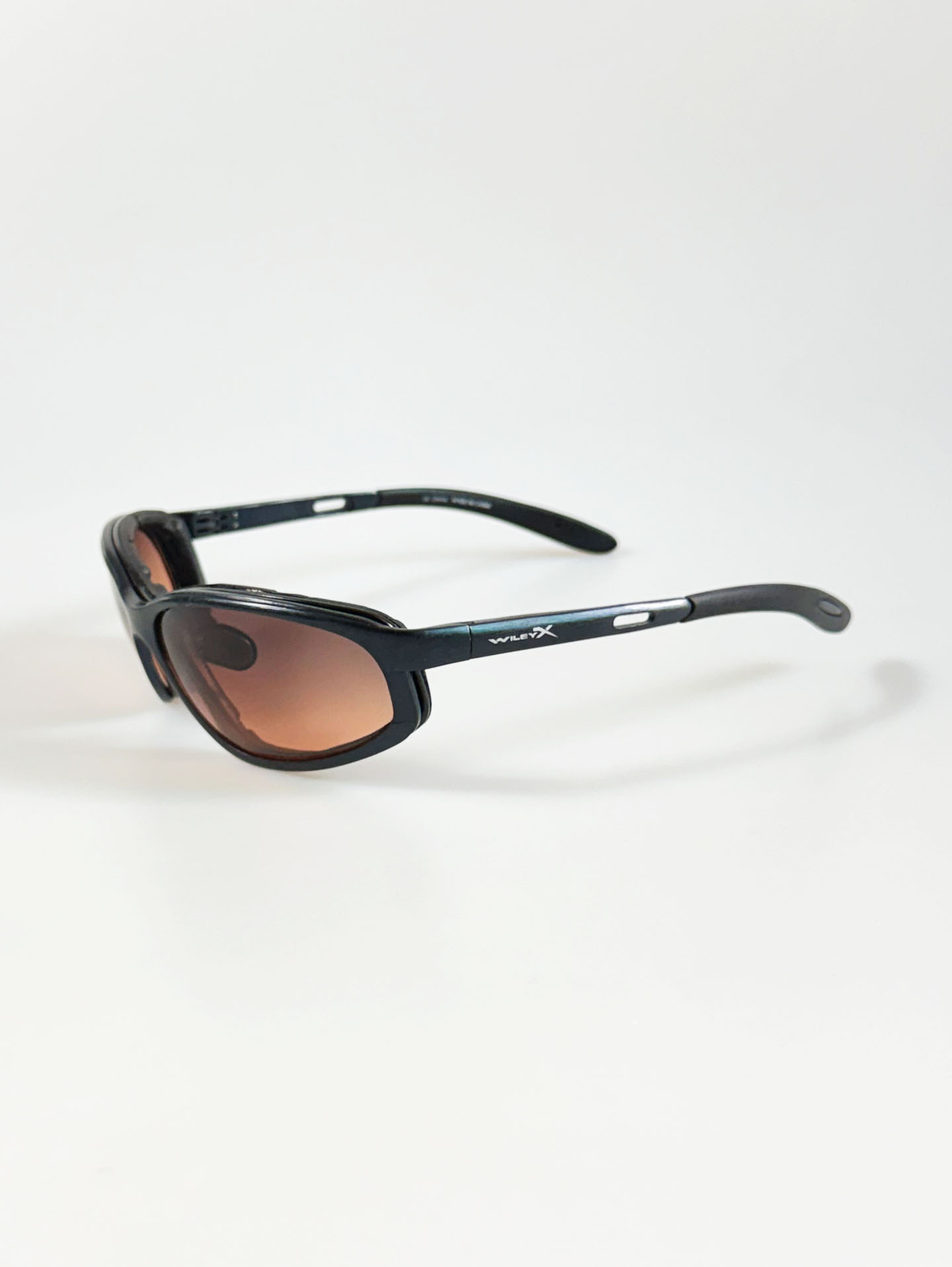 WILEY X Wraparound Metal Frame Magnetic Insert Tint Sunglasses