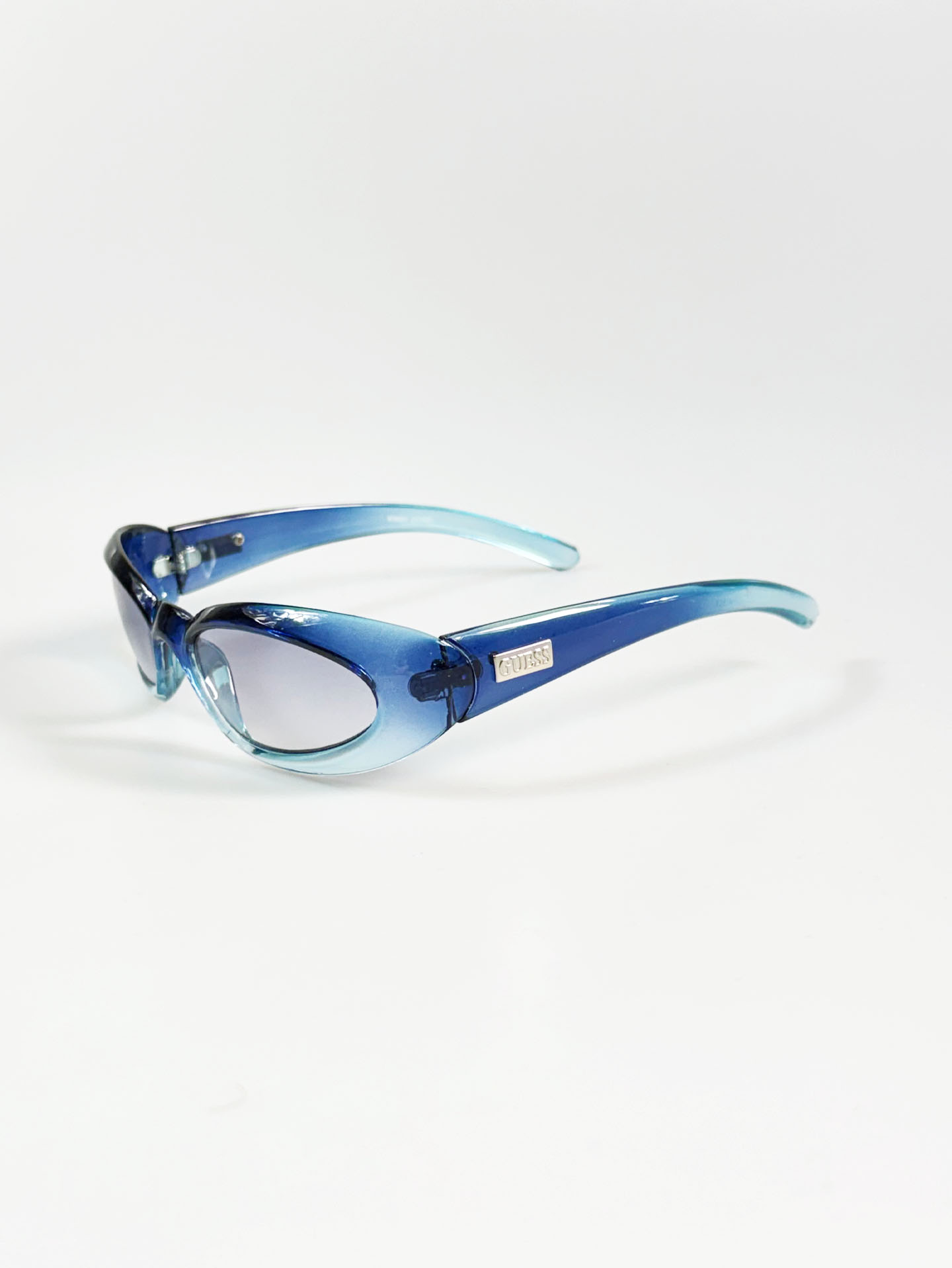 GUESS Blue Gradient Bold Oval Tint Sunglasses