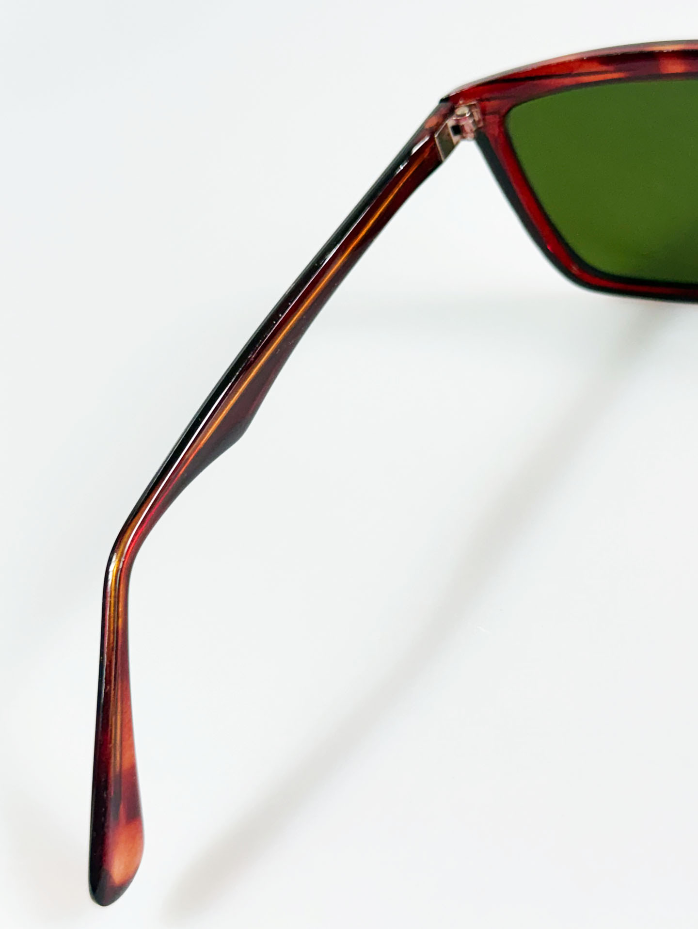 90's TECH Tortoiseshell Square Sunglasses