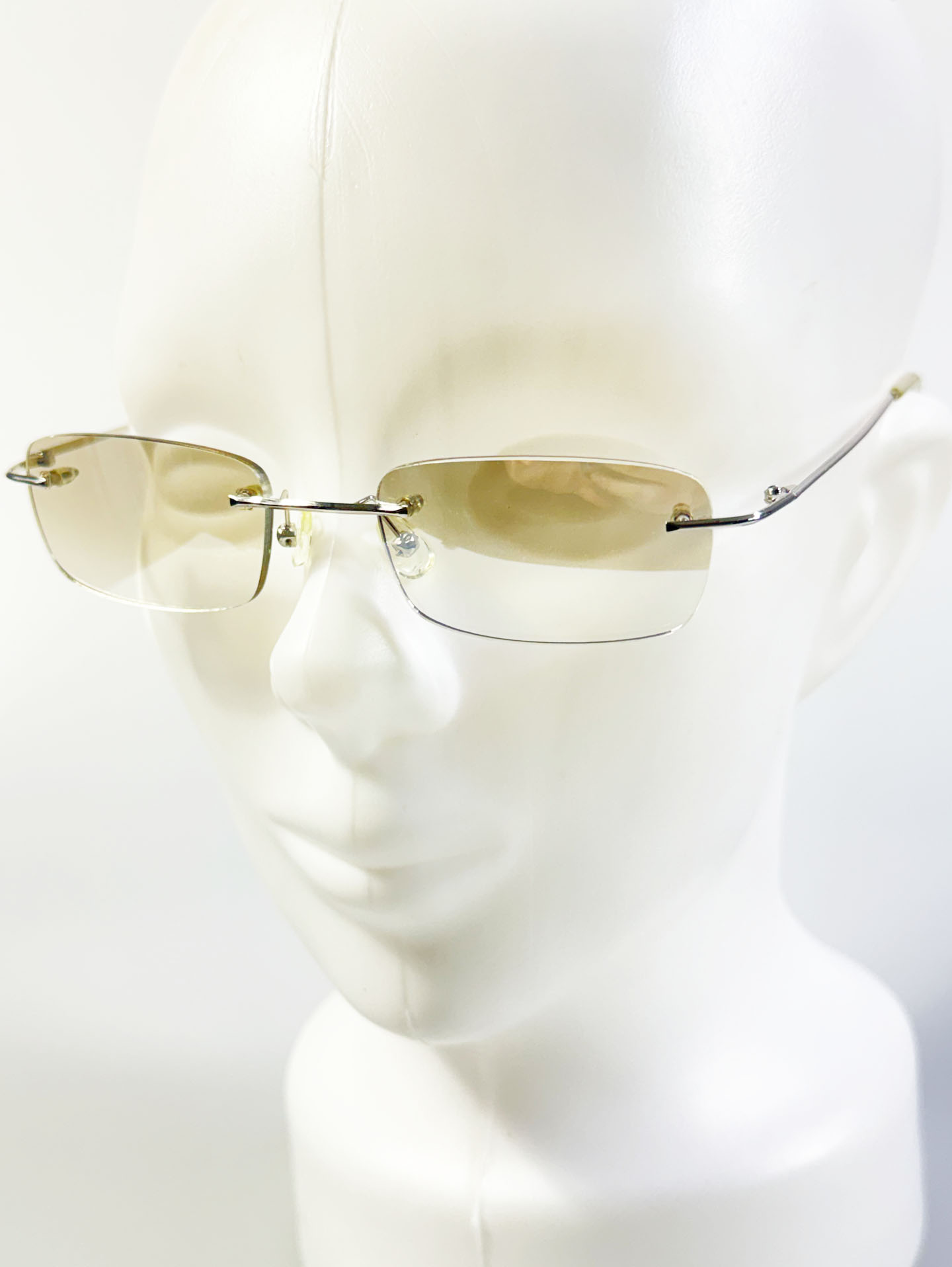 CAPRIO Rimless Square Metal Tinted Sunglasses