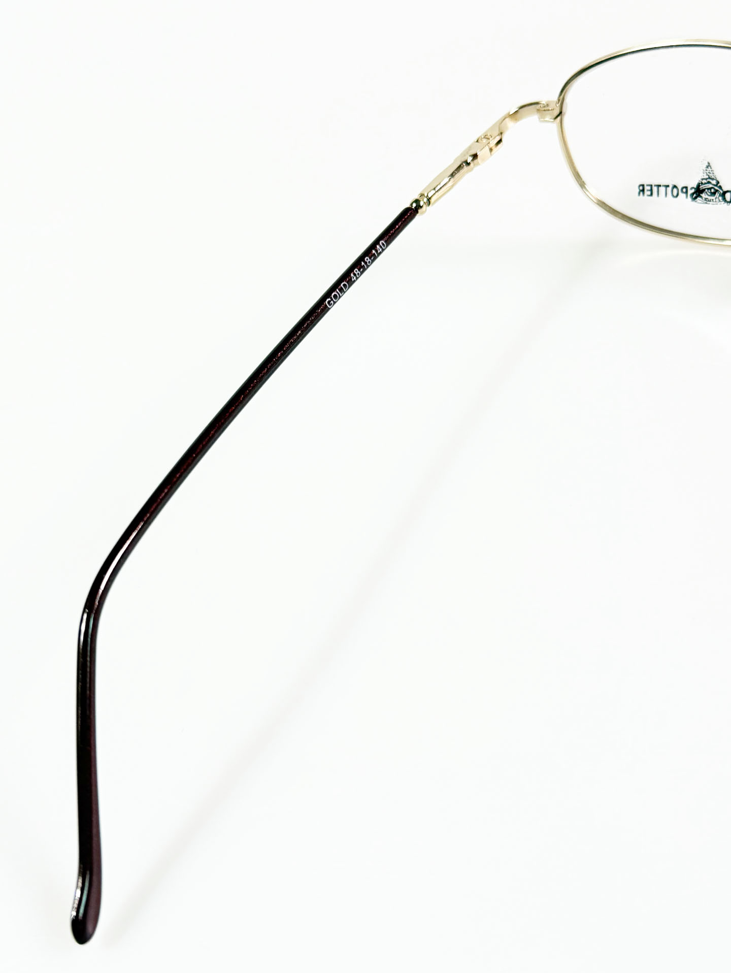 TREND SPOTTER Gold Slim Oval Metal Glasses