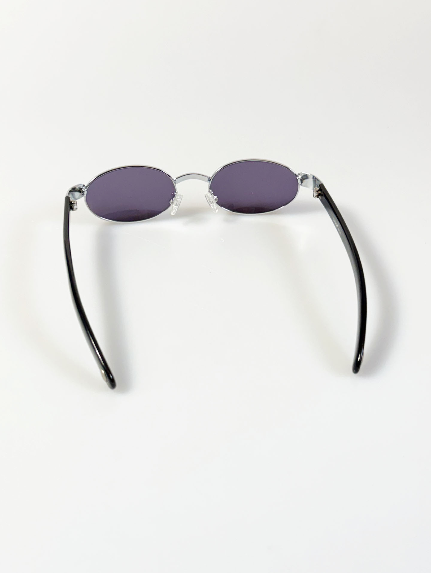 90's PLUS Silver Oval Metal Frame Tint Sunglasses
