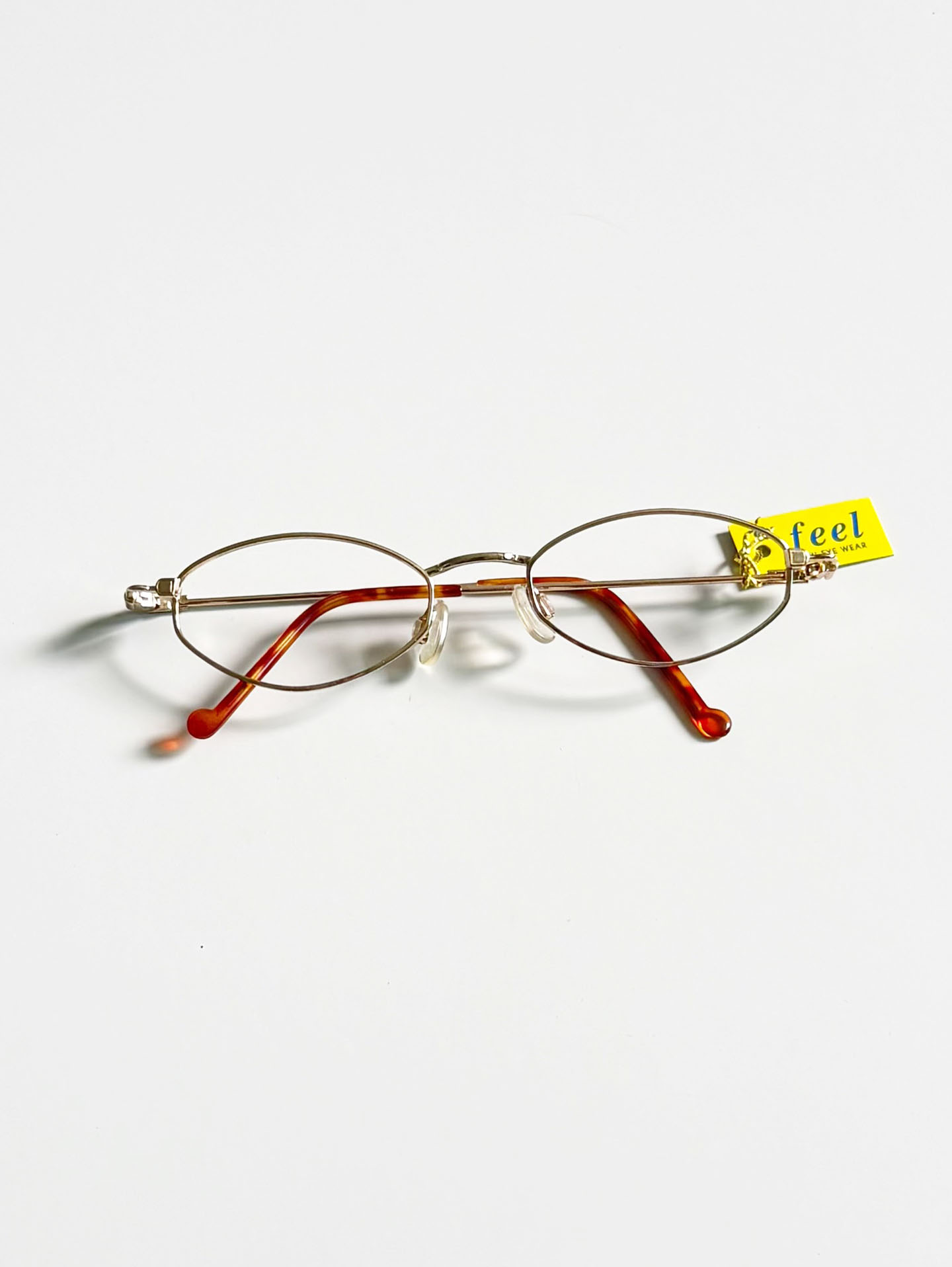 90’s FEEL Gold Slim Oval Metal Frame Glasses