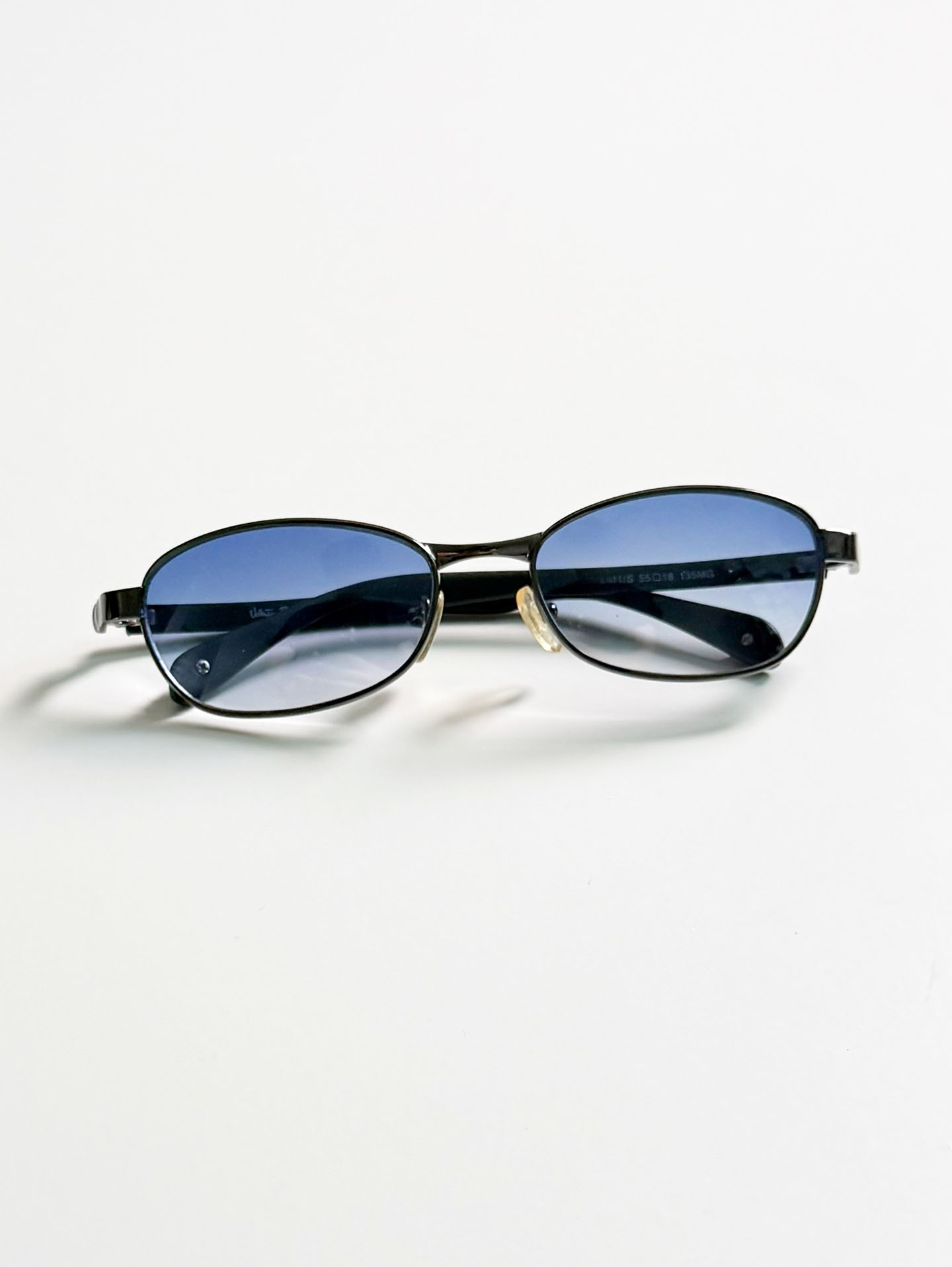 90's VALENTINO RUDY Gunmetal Slim Oval Tint Sunglasses