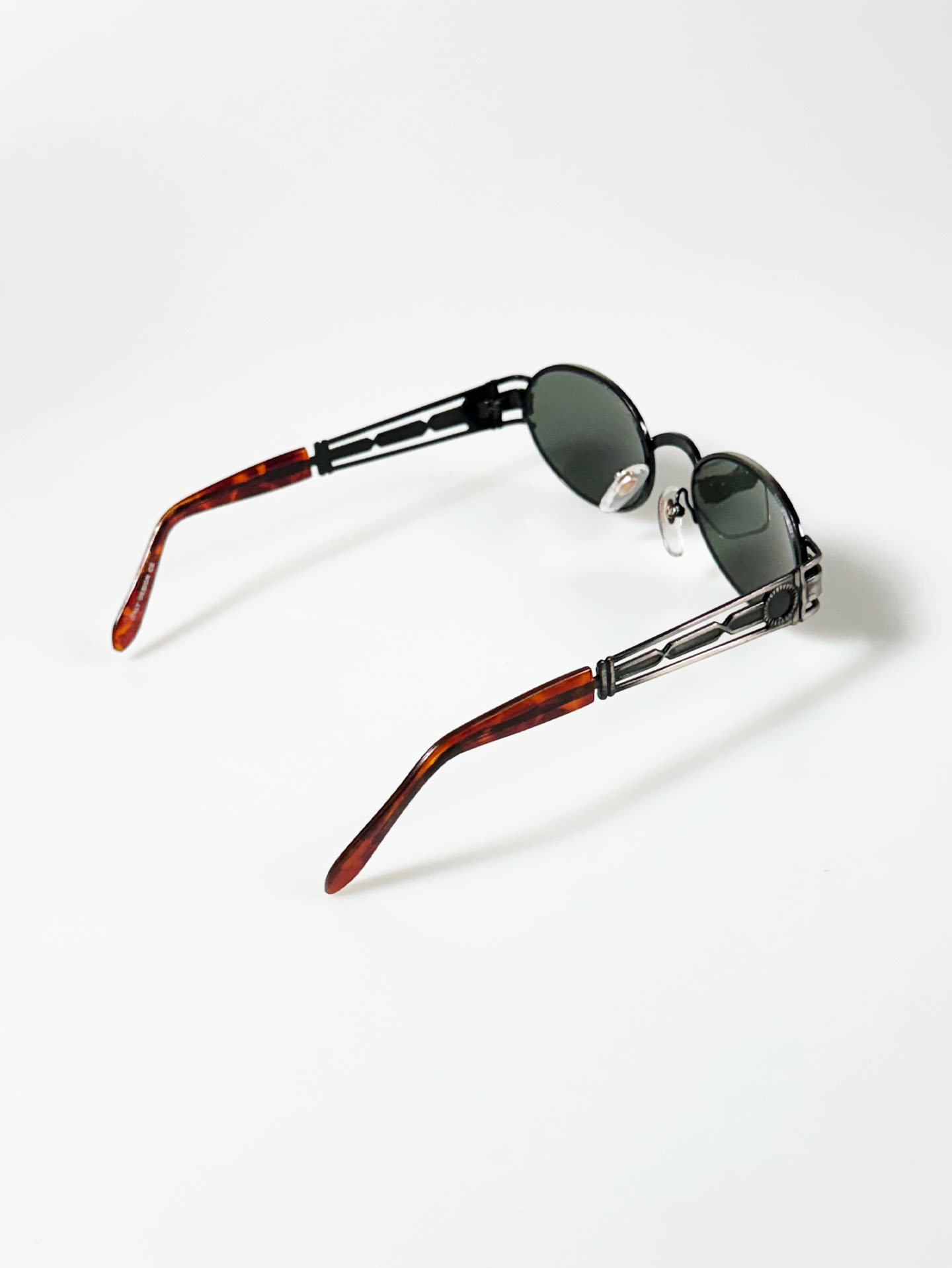 90's JOANNA Gunmetal Slim Oval Metal Frame Sunglasses