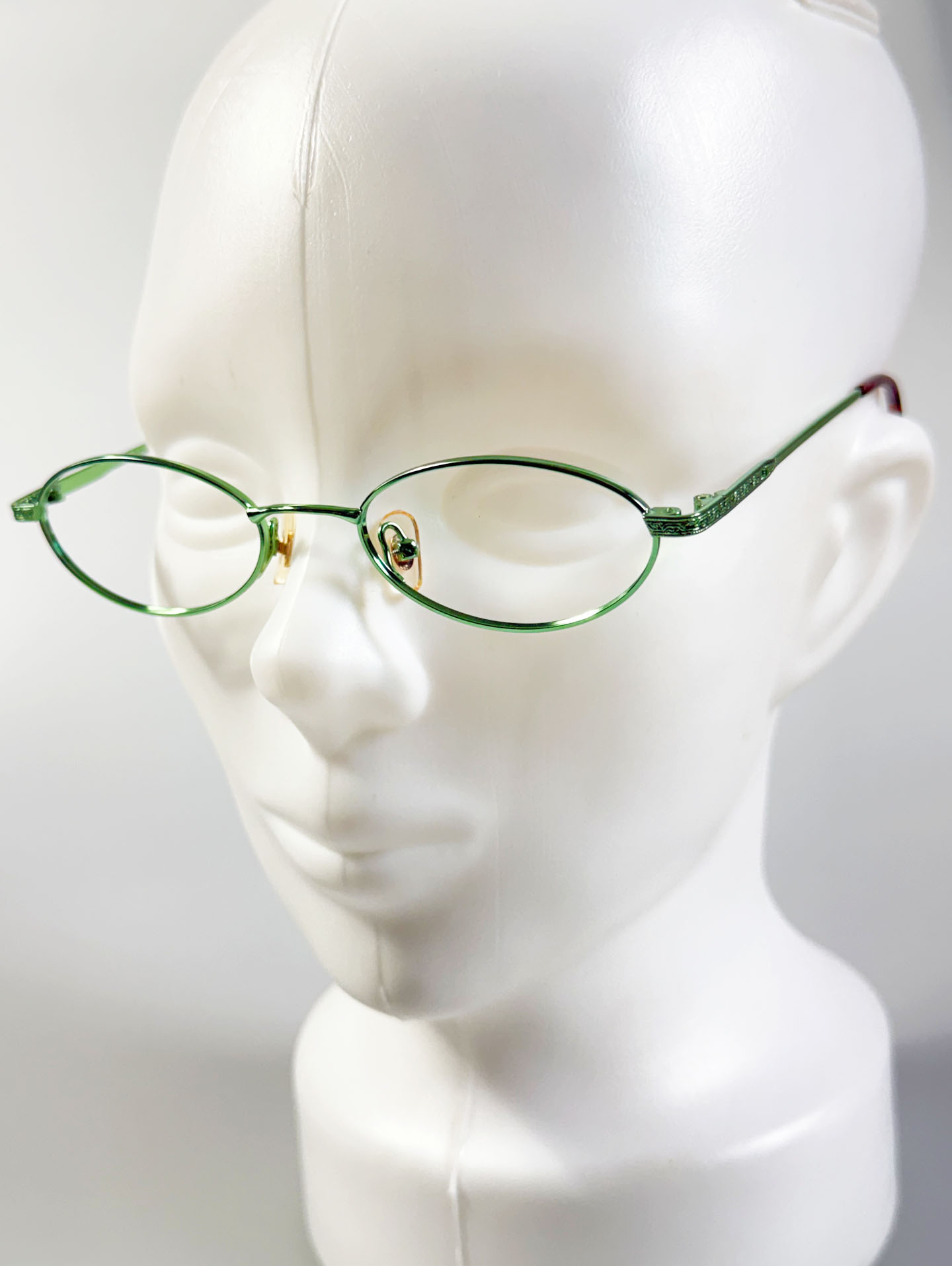 90's EYE WORLD Green Slim Oval Metal Glasses