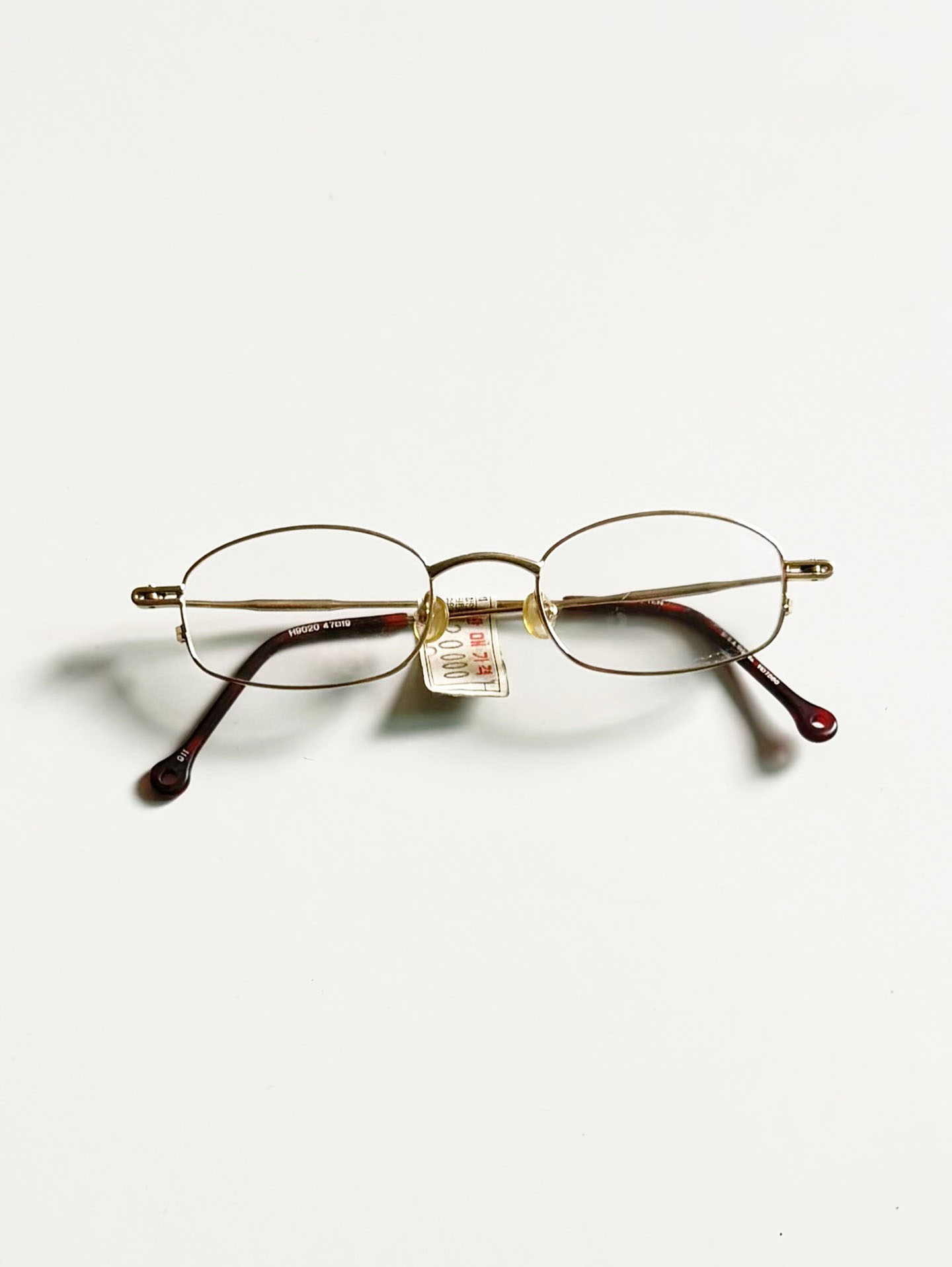 HANG TEN Gold Slim Oval Metal Frame Glasses