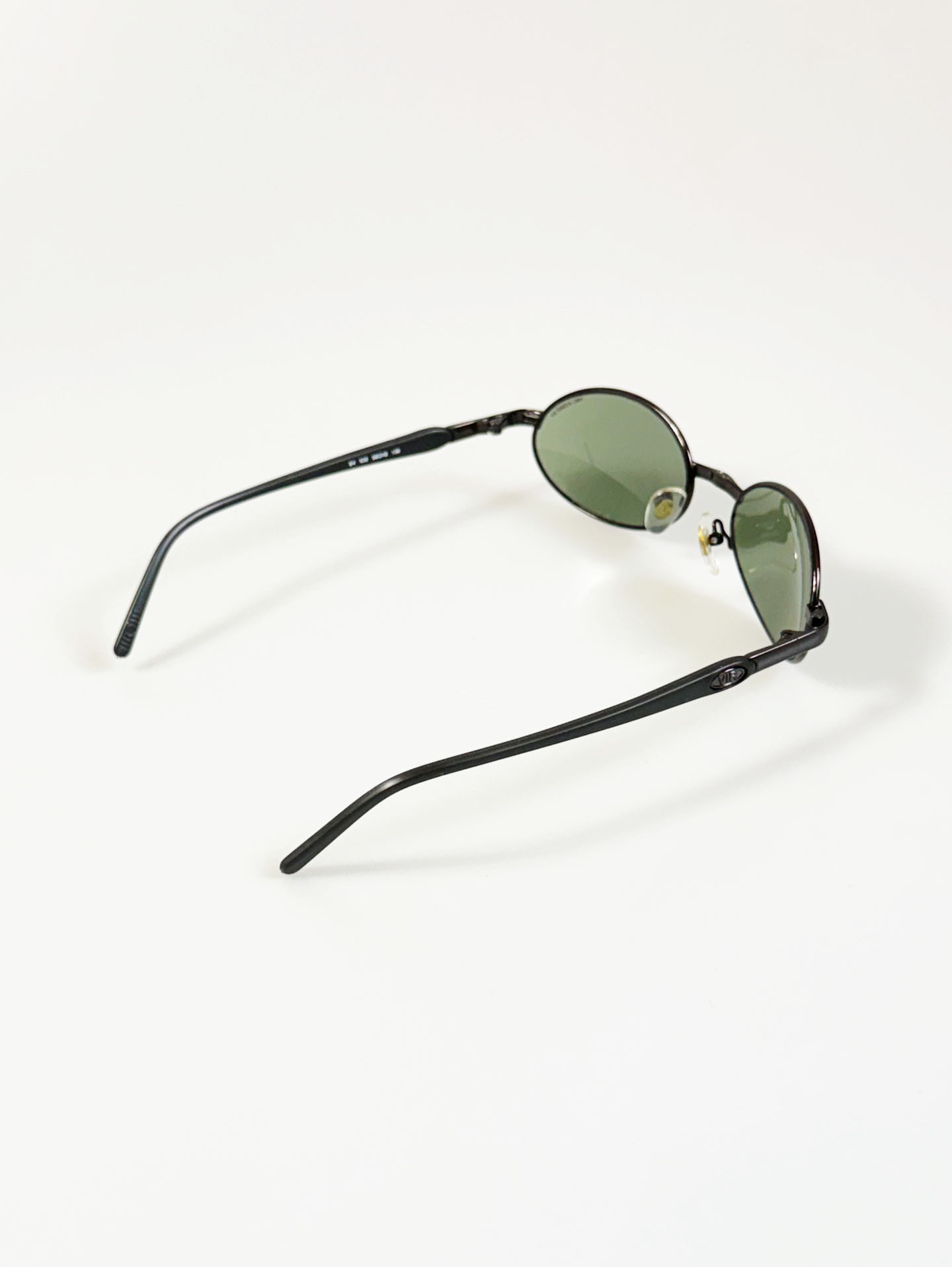 90's VINO ROSSO Black Metal Slim Oval Sunglasses
