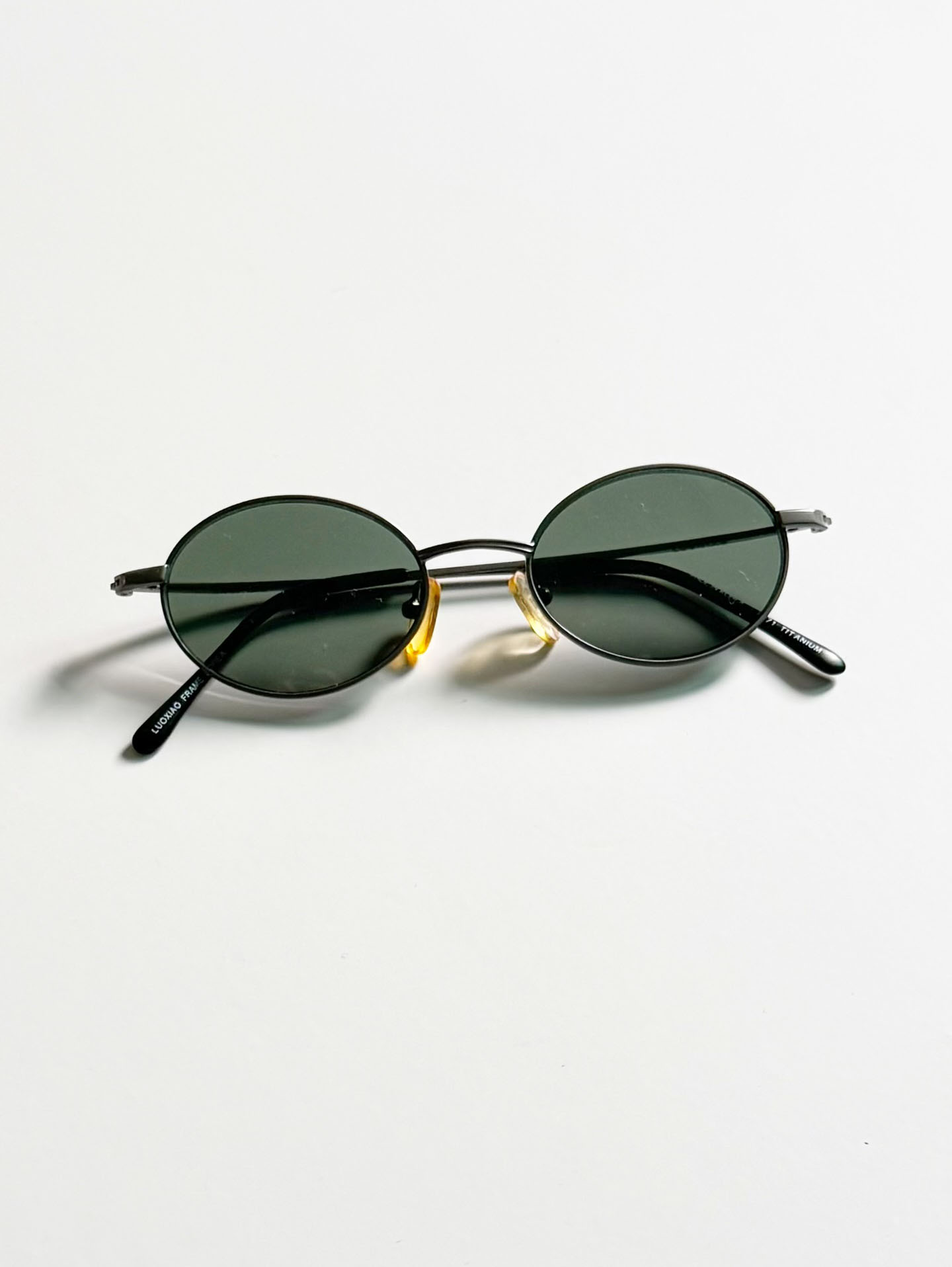 90's Dark Silver Titanium Slim Oval Sunglasses