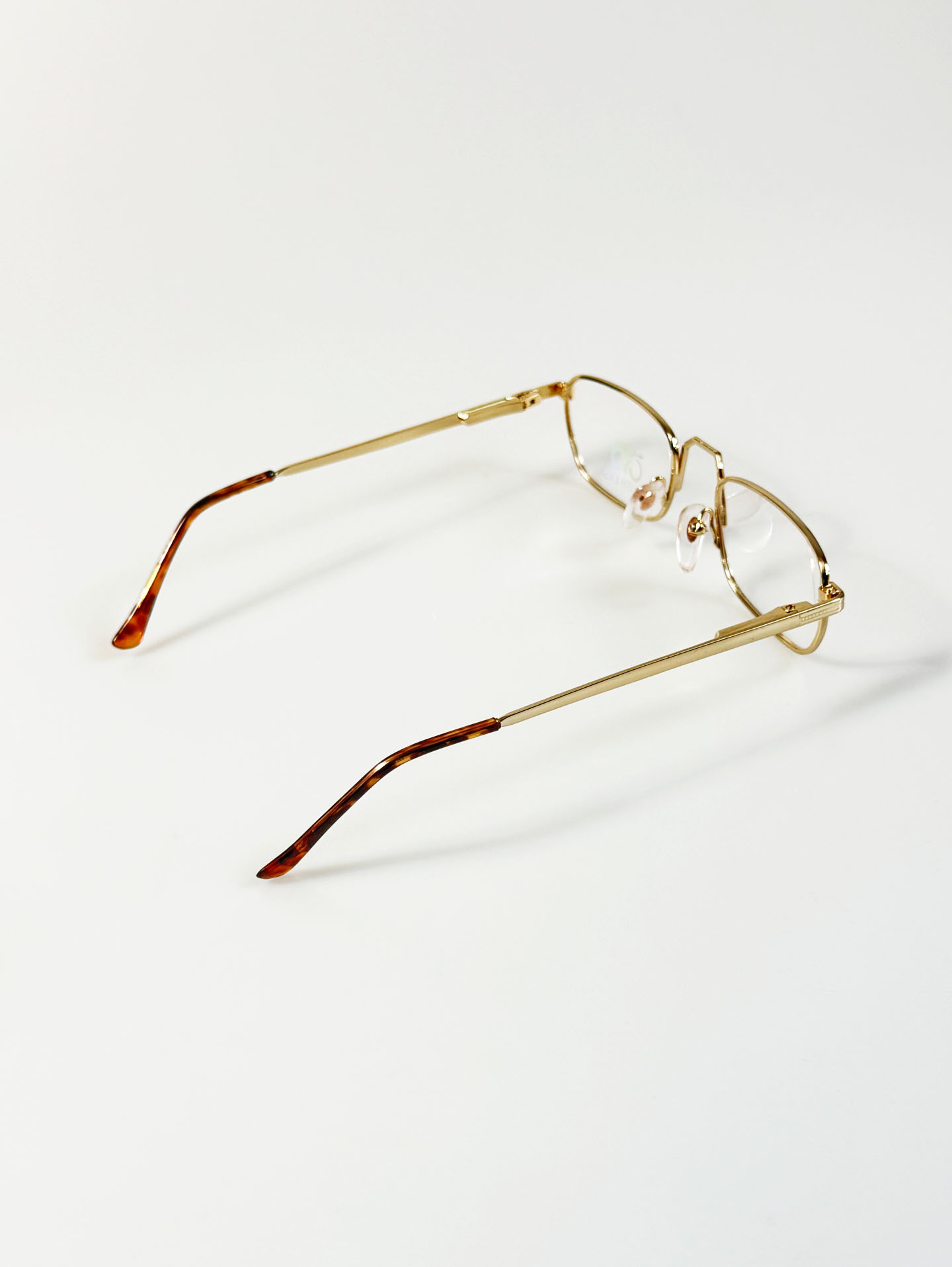 90's SOUTH EAST Gold Slim Square Metal Glasses