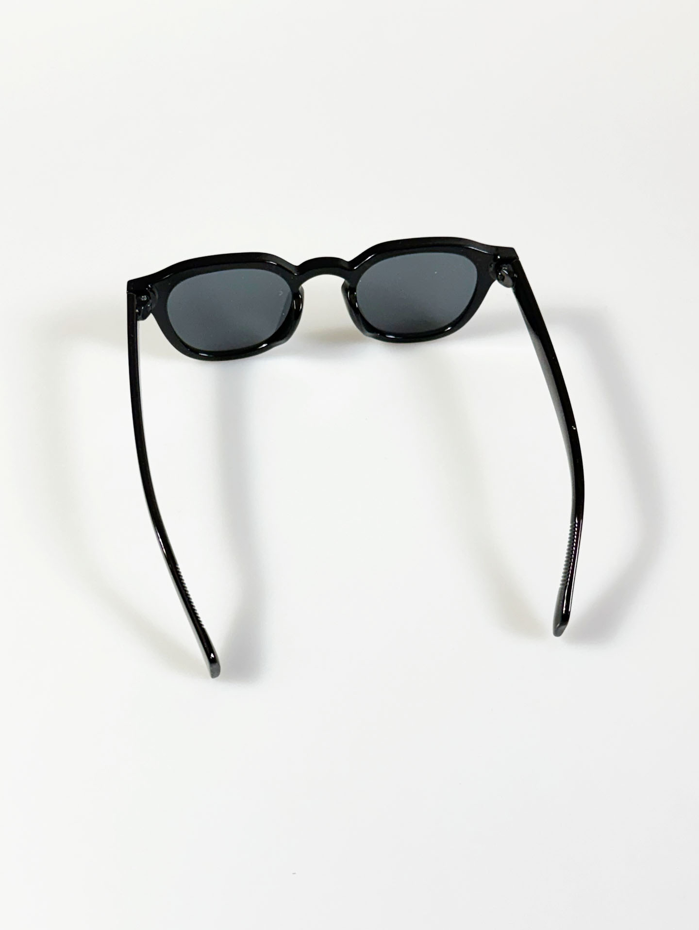 Classic Black Bold Square Frame Sunglasses