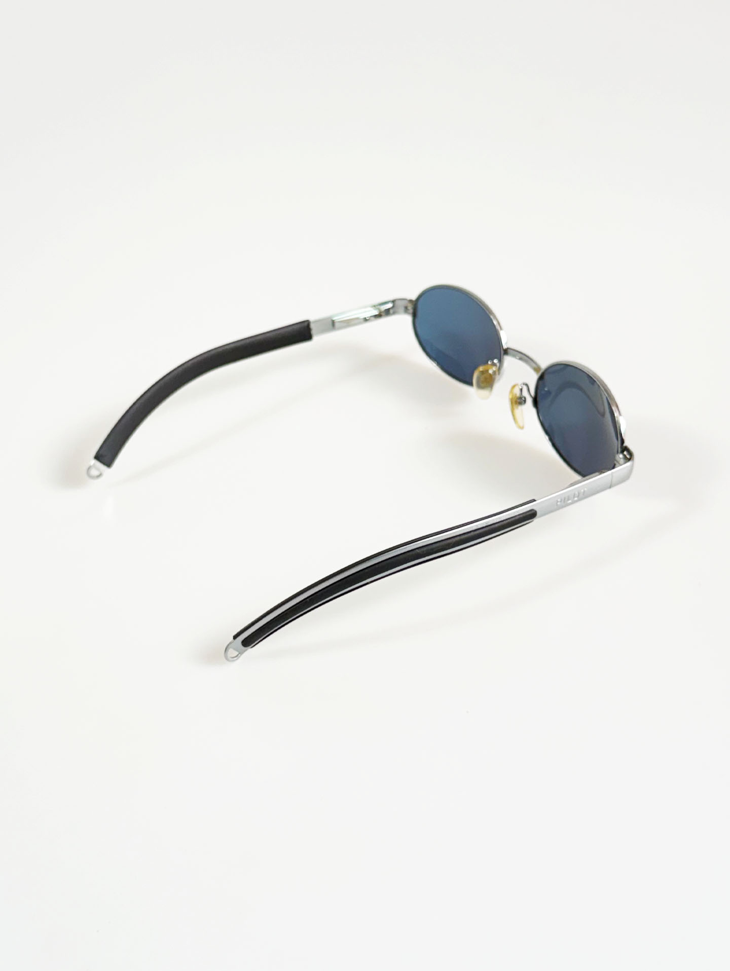 90's PILOT Silver Slim Oval Metal Sunglasses