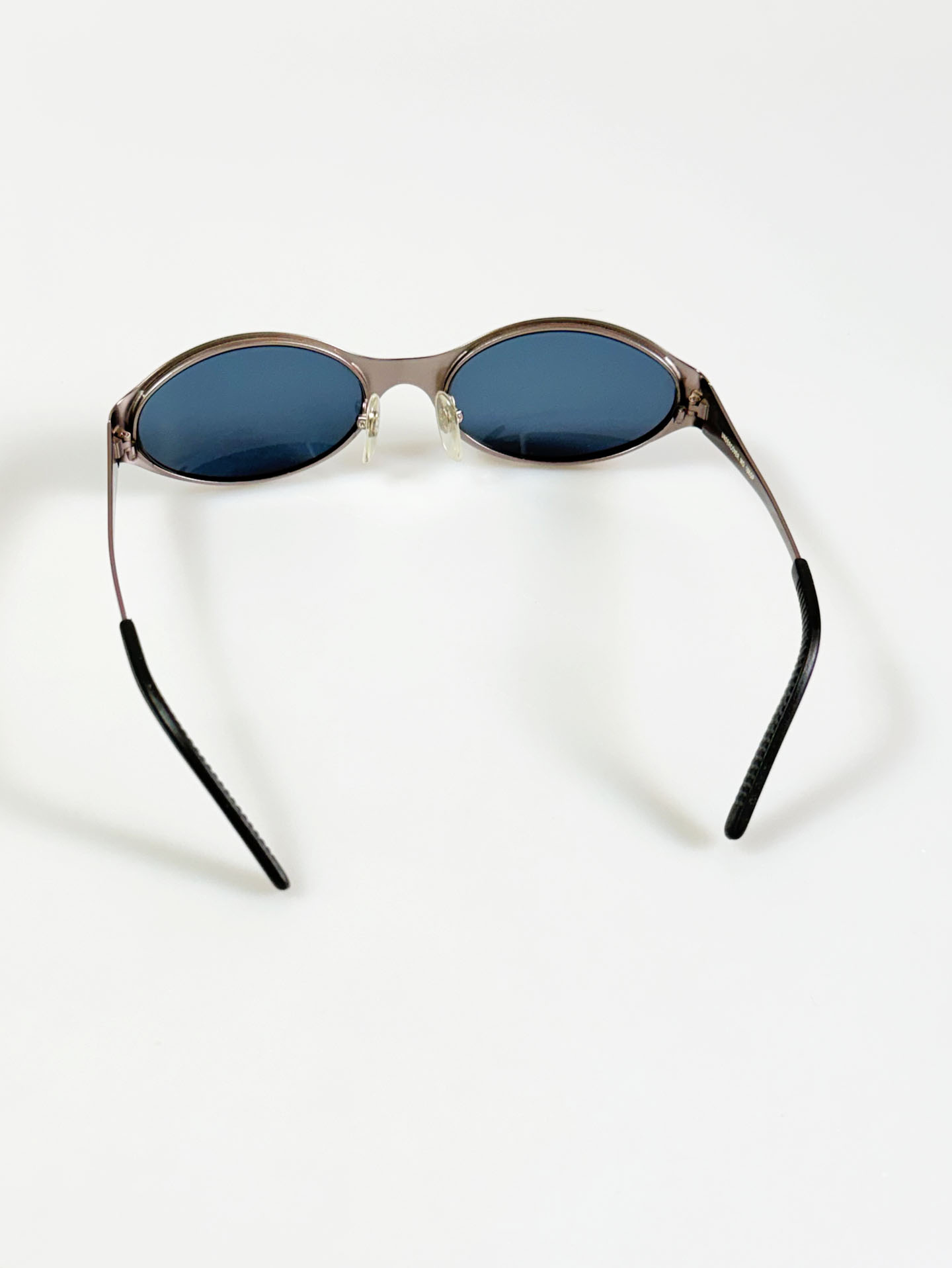 90's UNDERCOVER Silver Metal Slim Oval Sunglasses