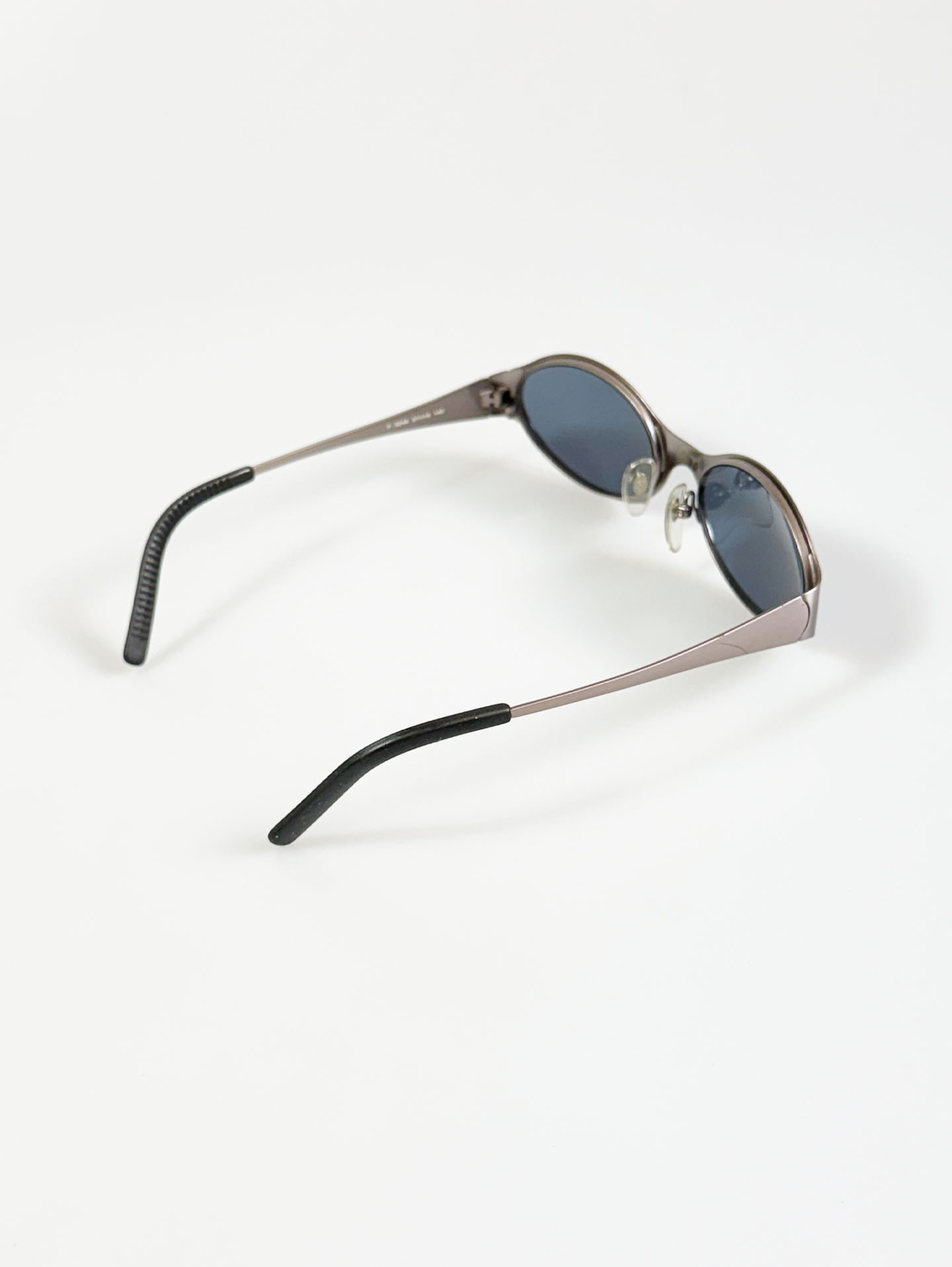 90's UNDERCOVER Silver Metal Slim Oval Sunglasses