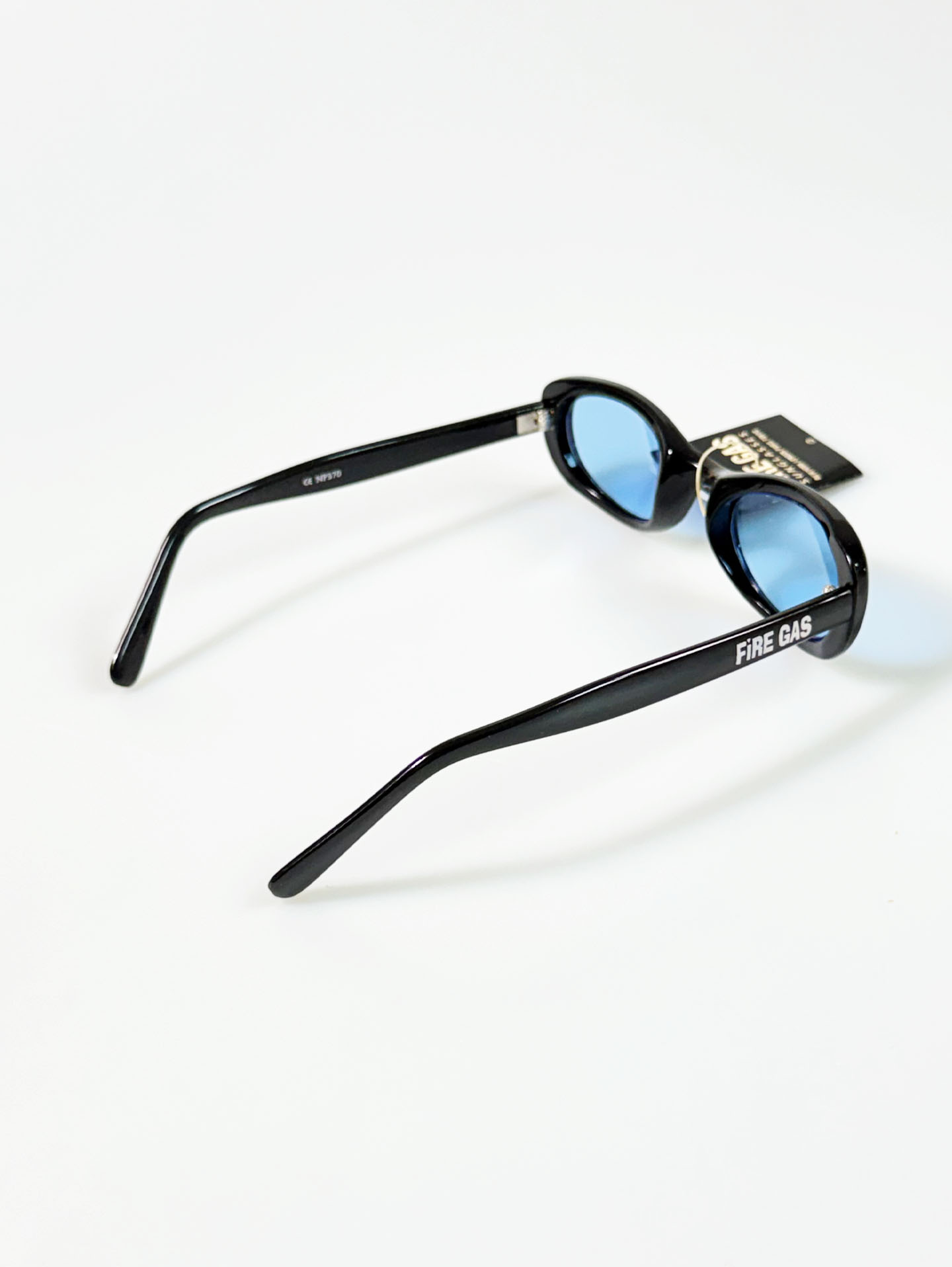90's FIRE GAS Black Bold Oval Tint Sunglasses