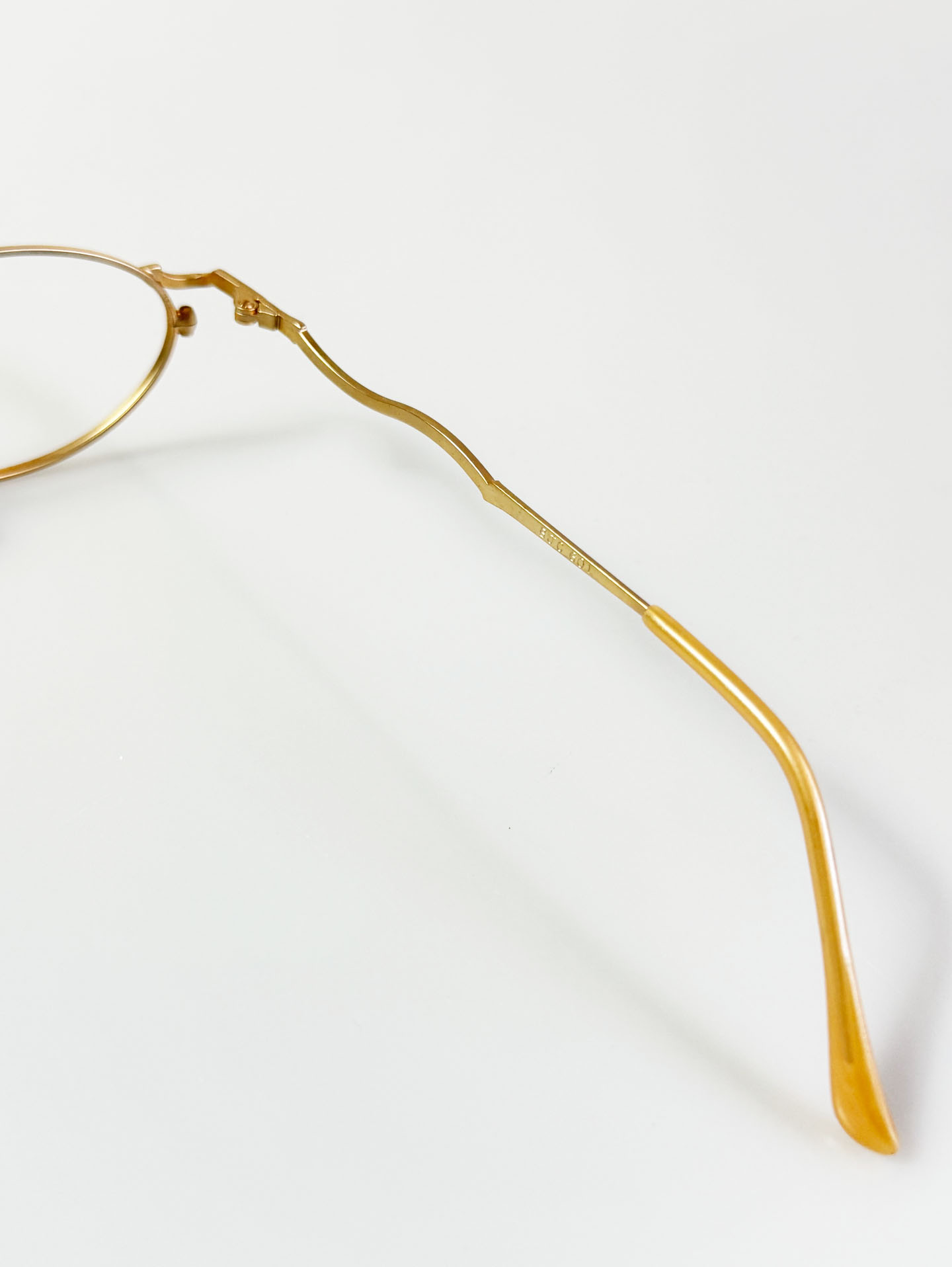 90’s ROYAL Gold Slim Oval Metal Glasses