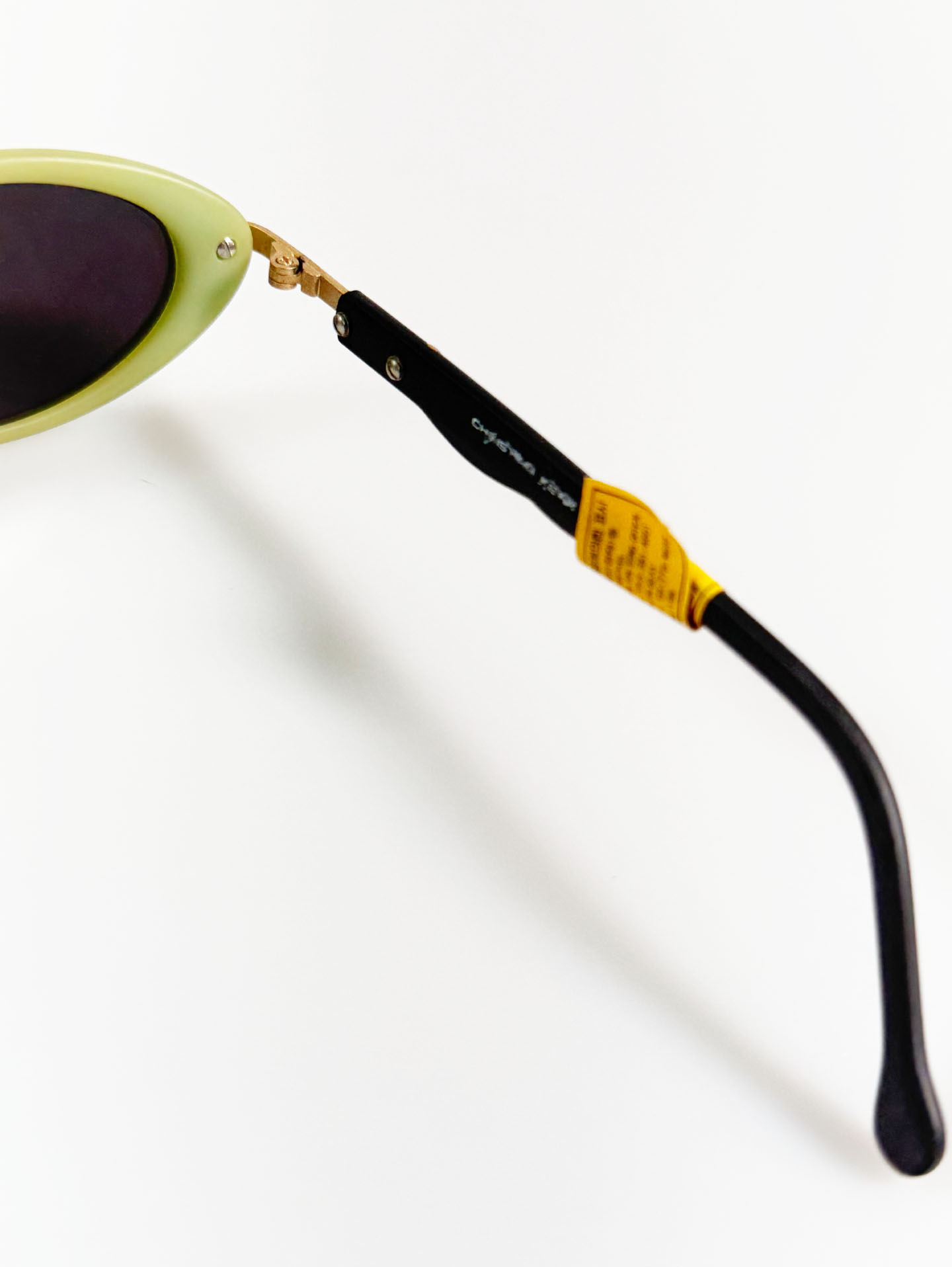 90's Christian Kevin Bold Oval Frame Sunglasses